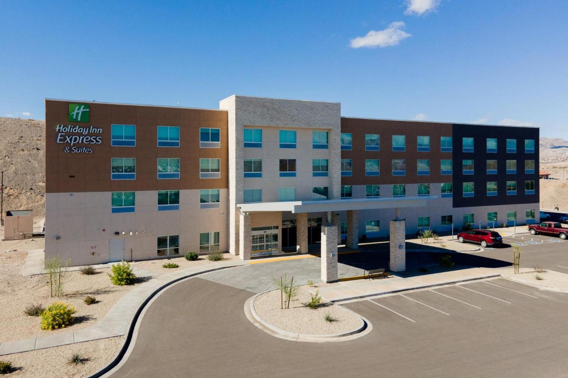 Holiday Inn Express & Suites - Bullhead City by IHG photo 78