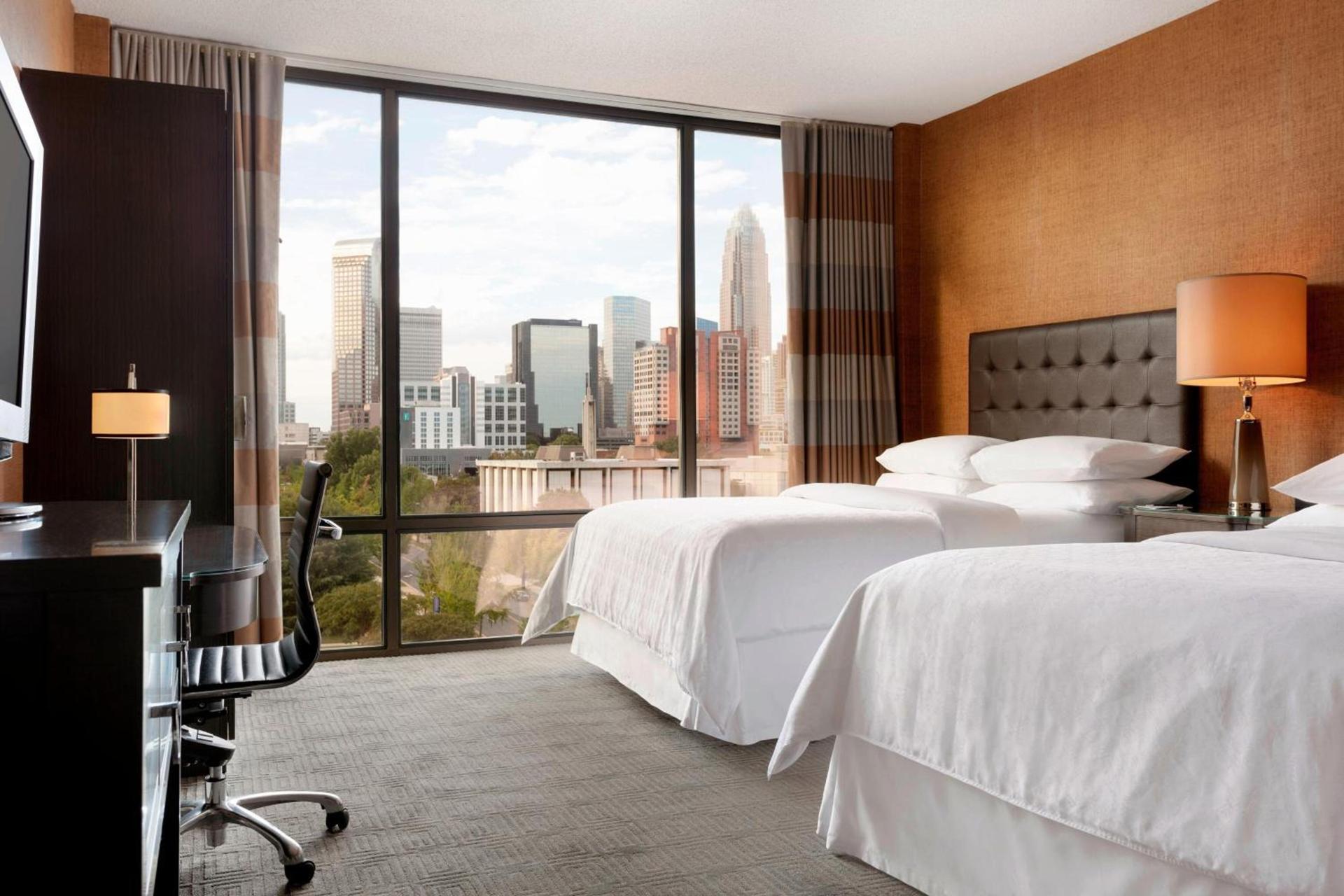Sheraton Charlotte Hotel photo 39