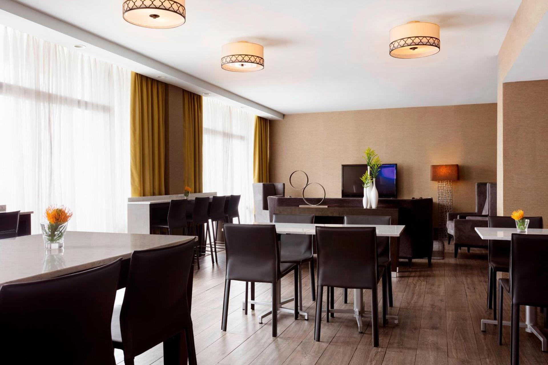 Sheraton Charlotte Hotel photo 19