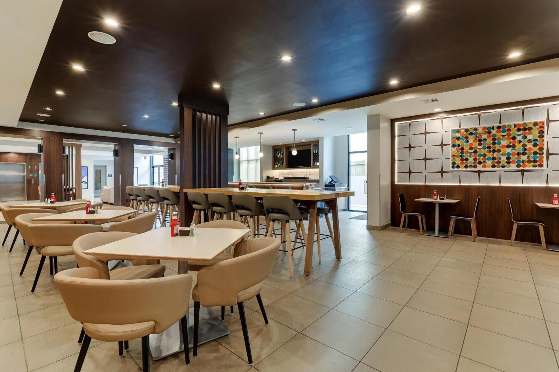 Holiday Inn Mobile Airport by IHG photo 62