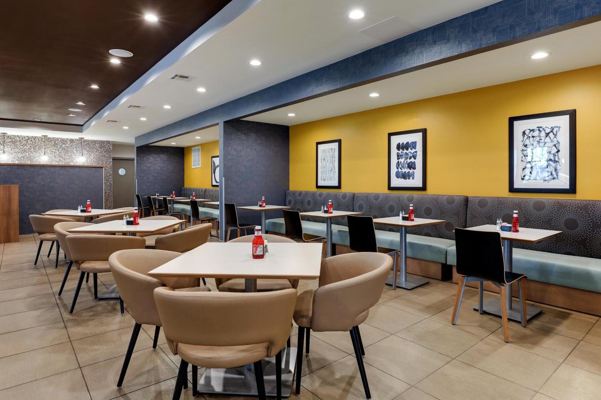 Holiday Inn Mobile Airport by IHG photo 63