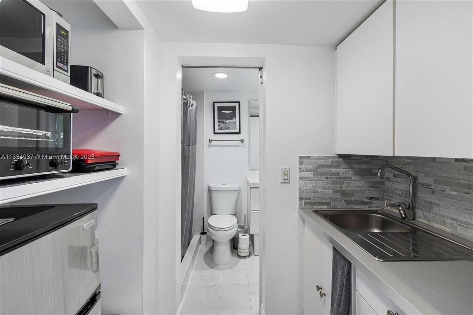 7th Miami Beach Ocean View Free Parking photo 23
