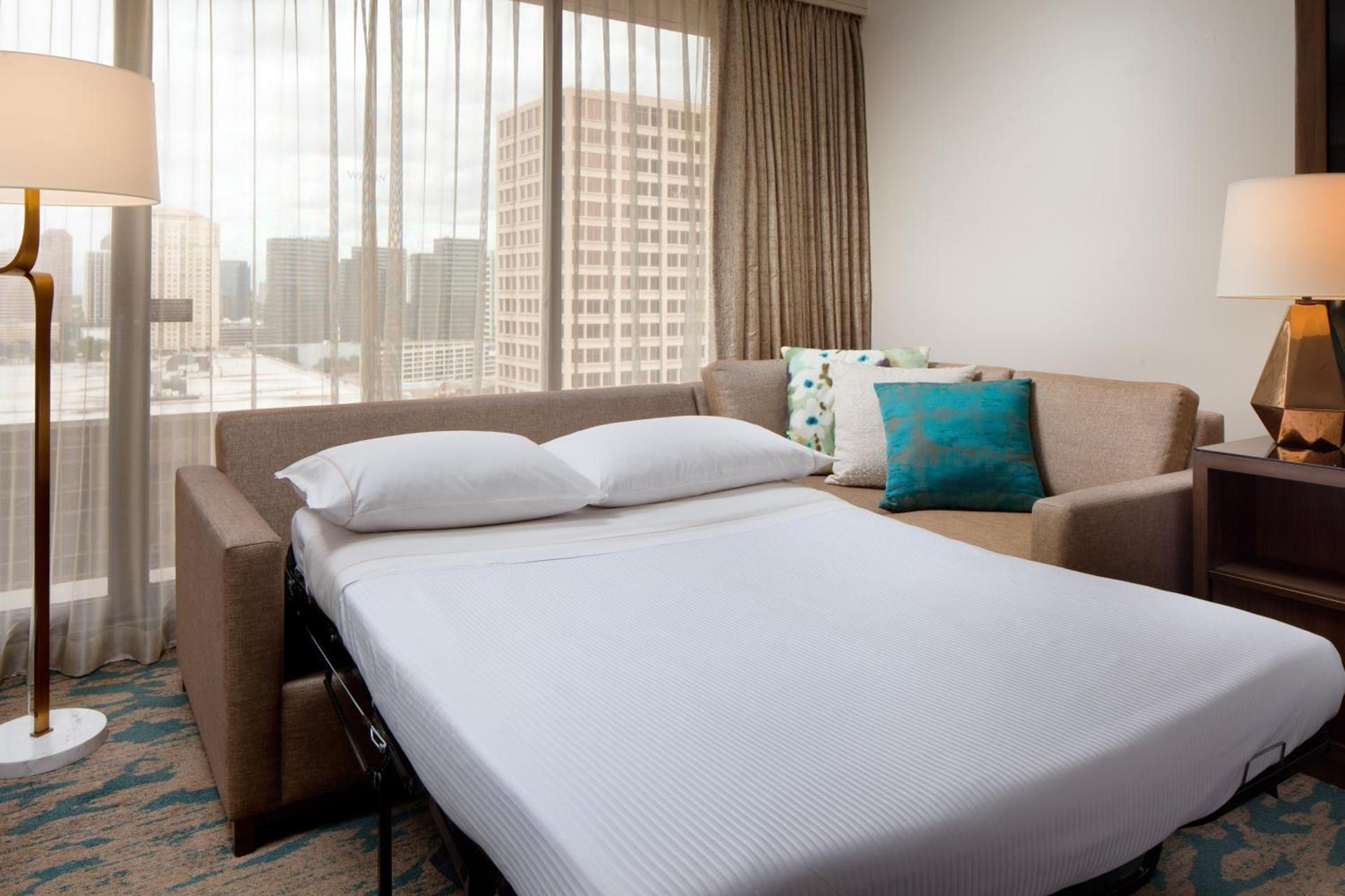 The Westin Galleria Houston photo 6
