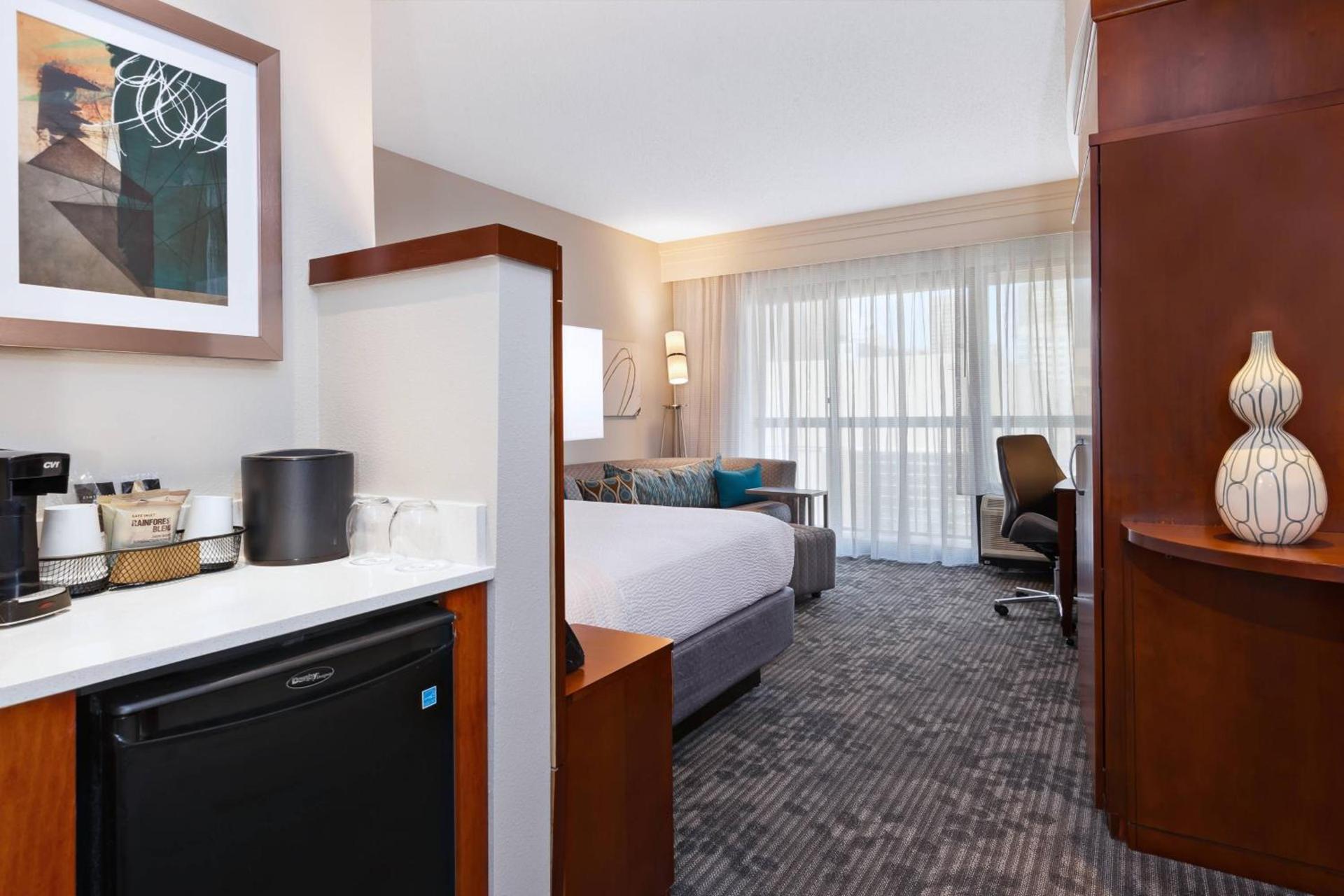 Courtyard by Marriott Oklahoma City Downtown photo 10
