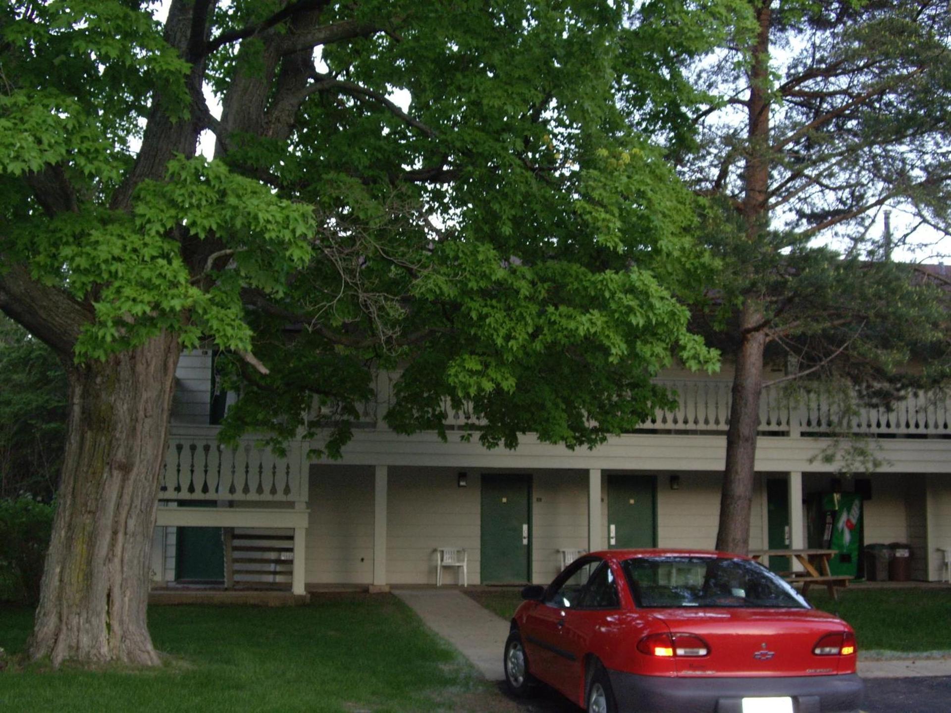Parkwood Lodge photo 31