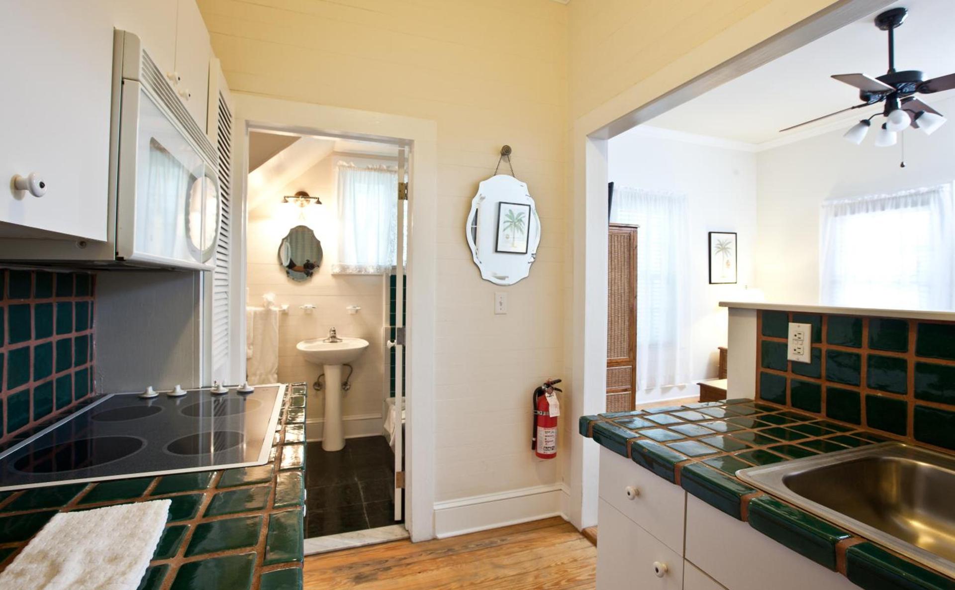 Island City House photo 17