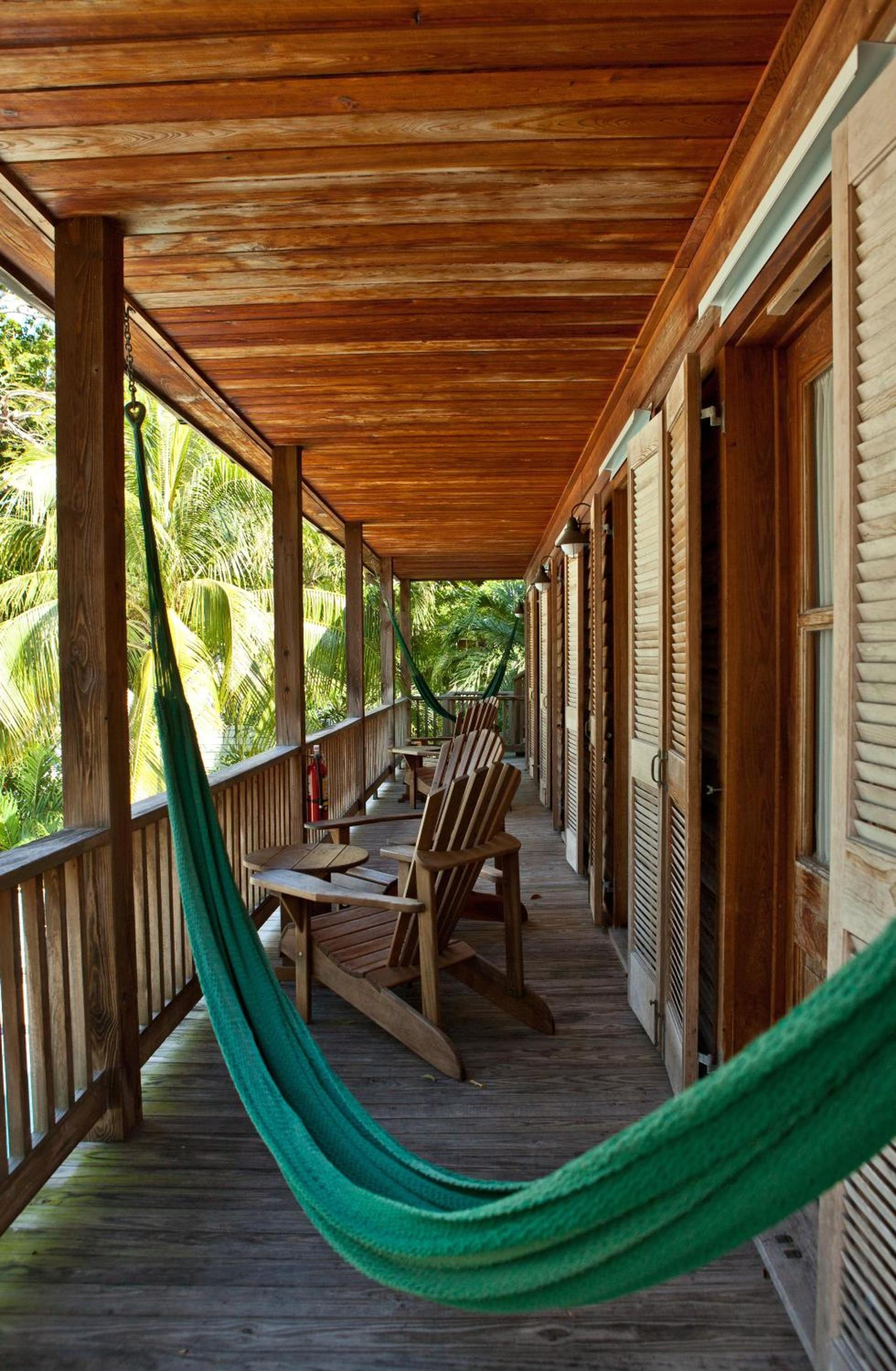 Island City House photo 5