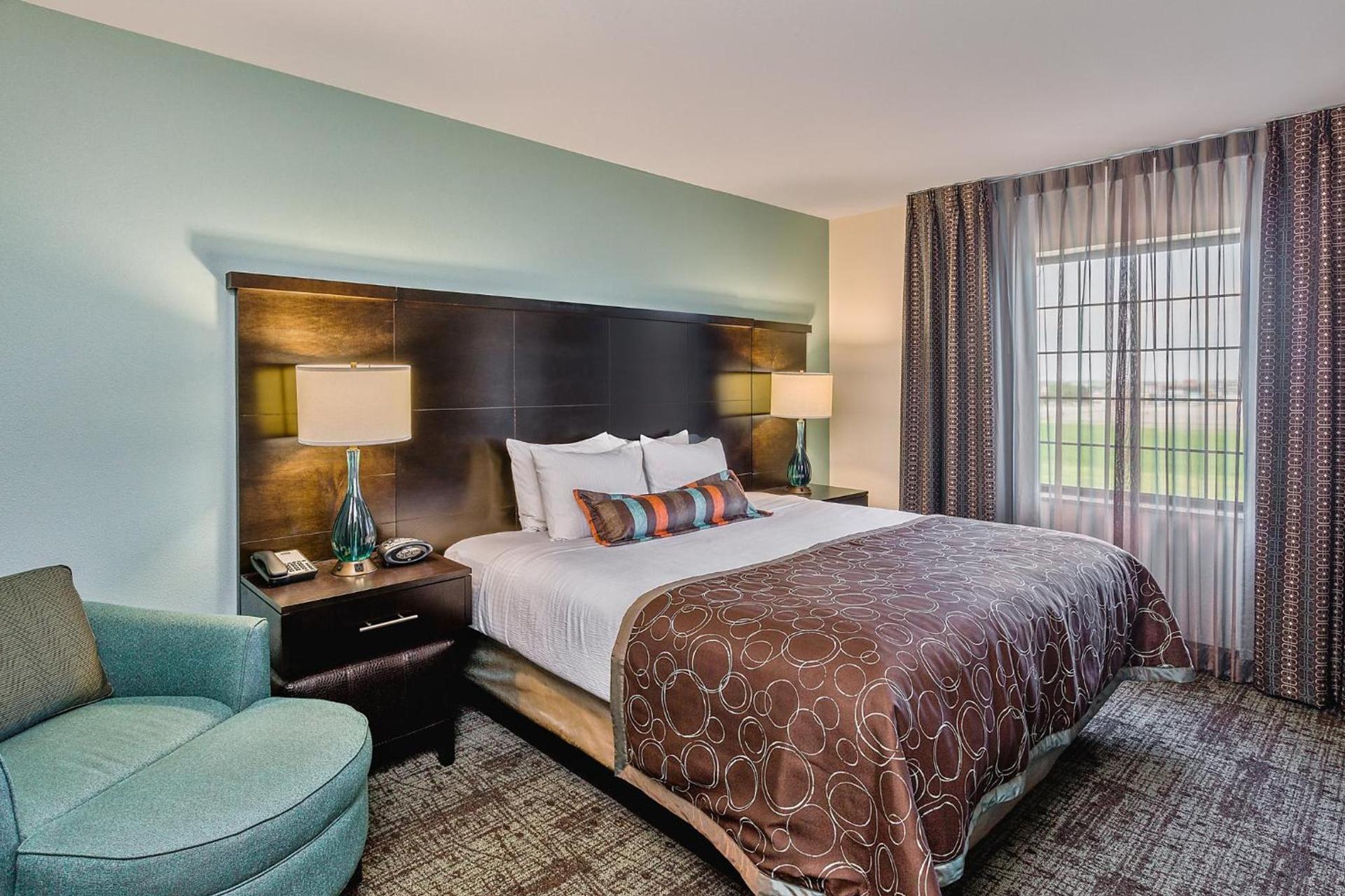 Staybridge Suites Bismarck by IHG photo 18