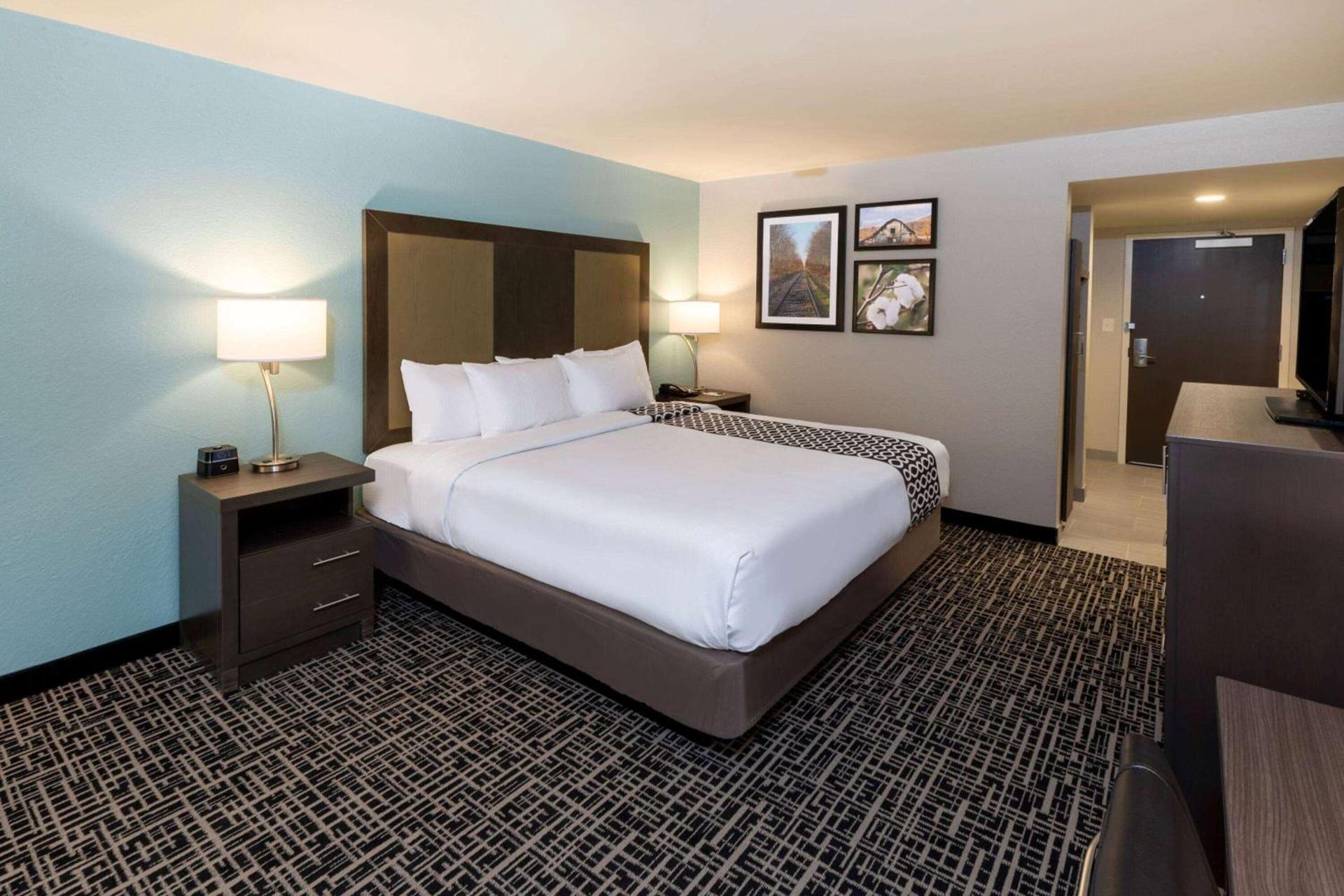 La Quinta by Wyndham Jonesboro photo 27