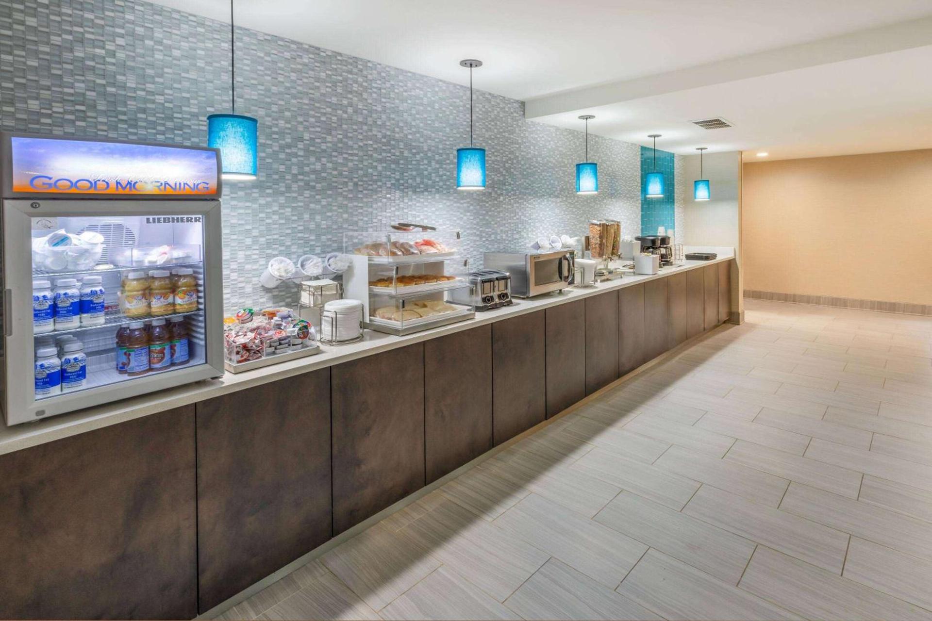 La Quinta by Wyndham Jonesboro photo 33