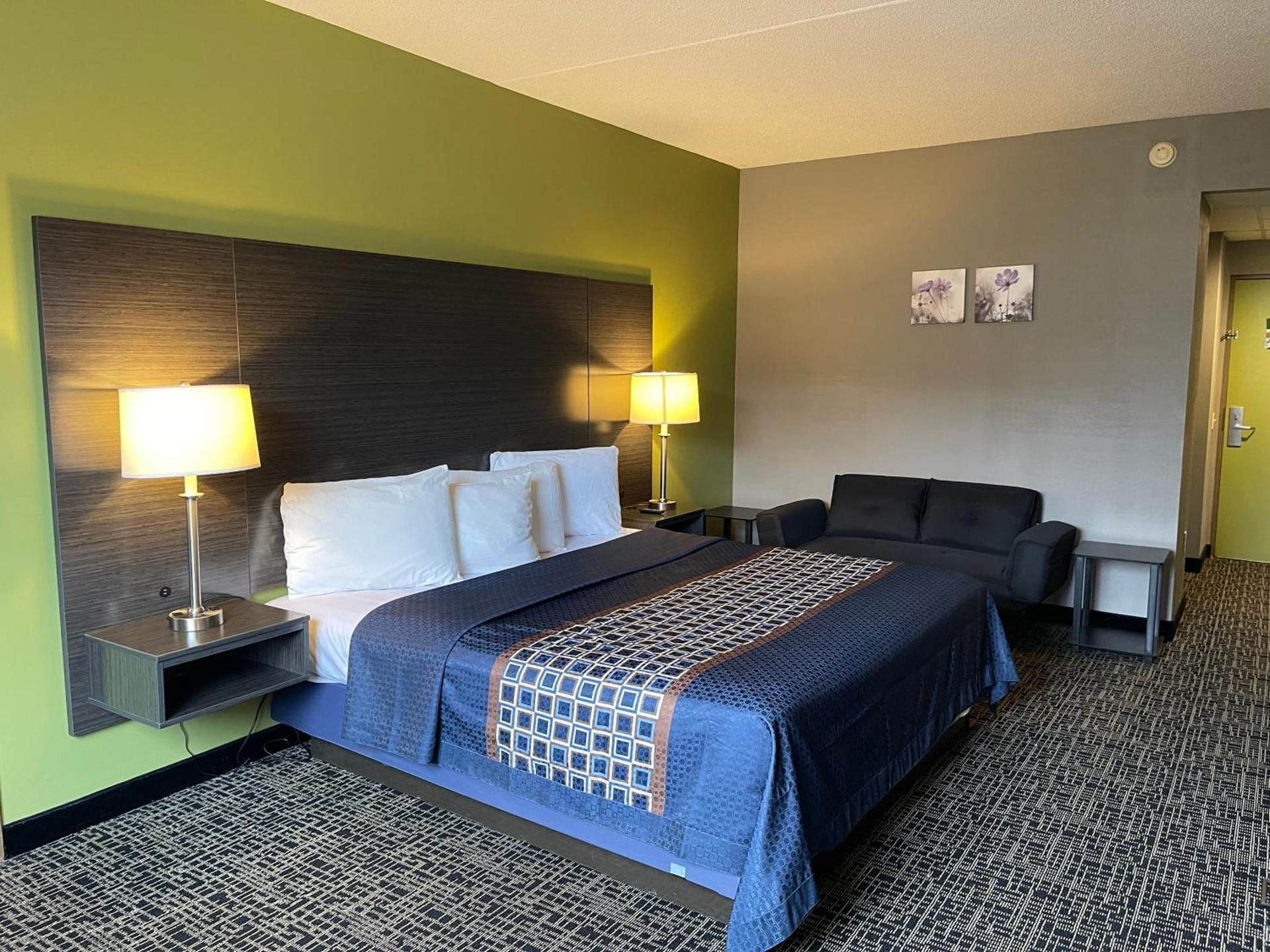 Wingate by Wyndham Lake George photo 41