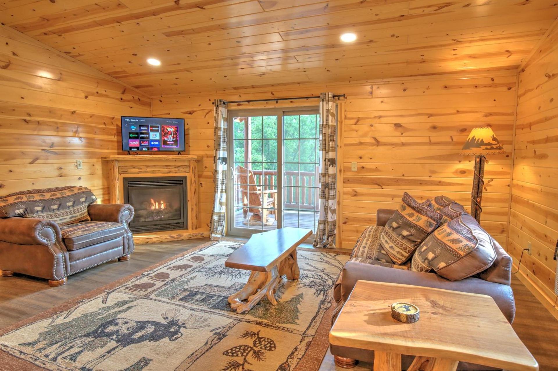 Blessing Lodge by Amish Country Lodging photo 13