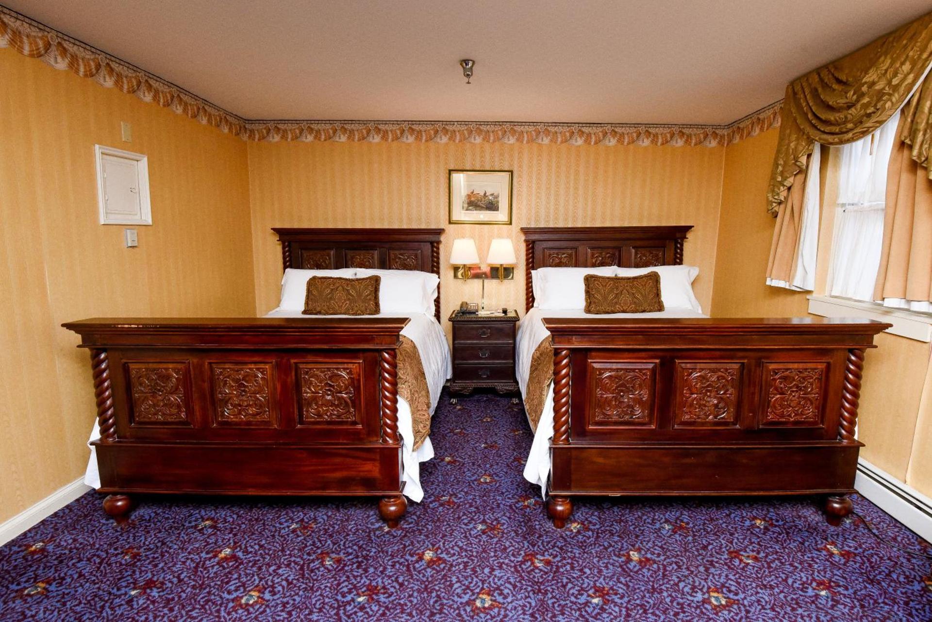 The Inn at Saratoga photo 19