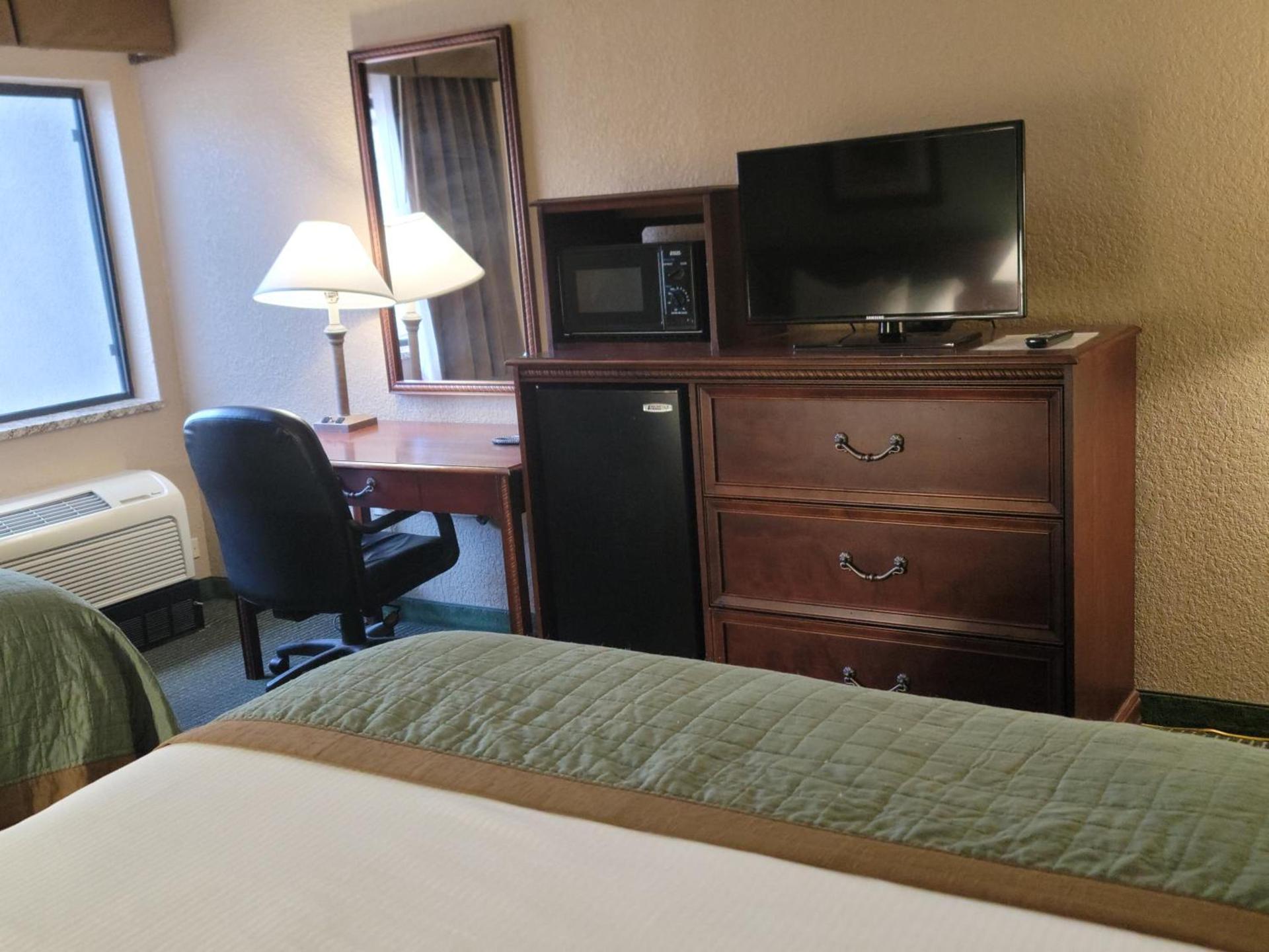 Bay Mountain Inn Cherokee Smoky Mountains photo 21