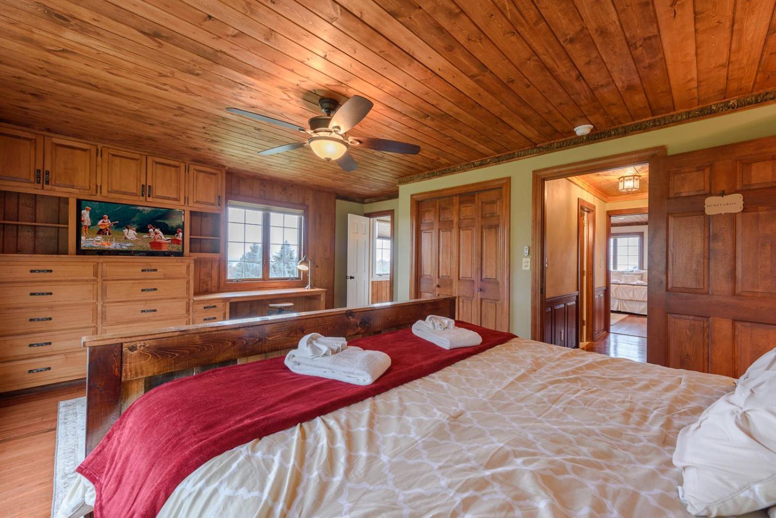 Appalachian Mountain Lodge photo 37