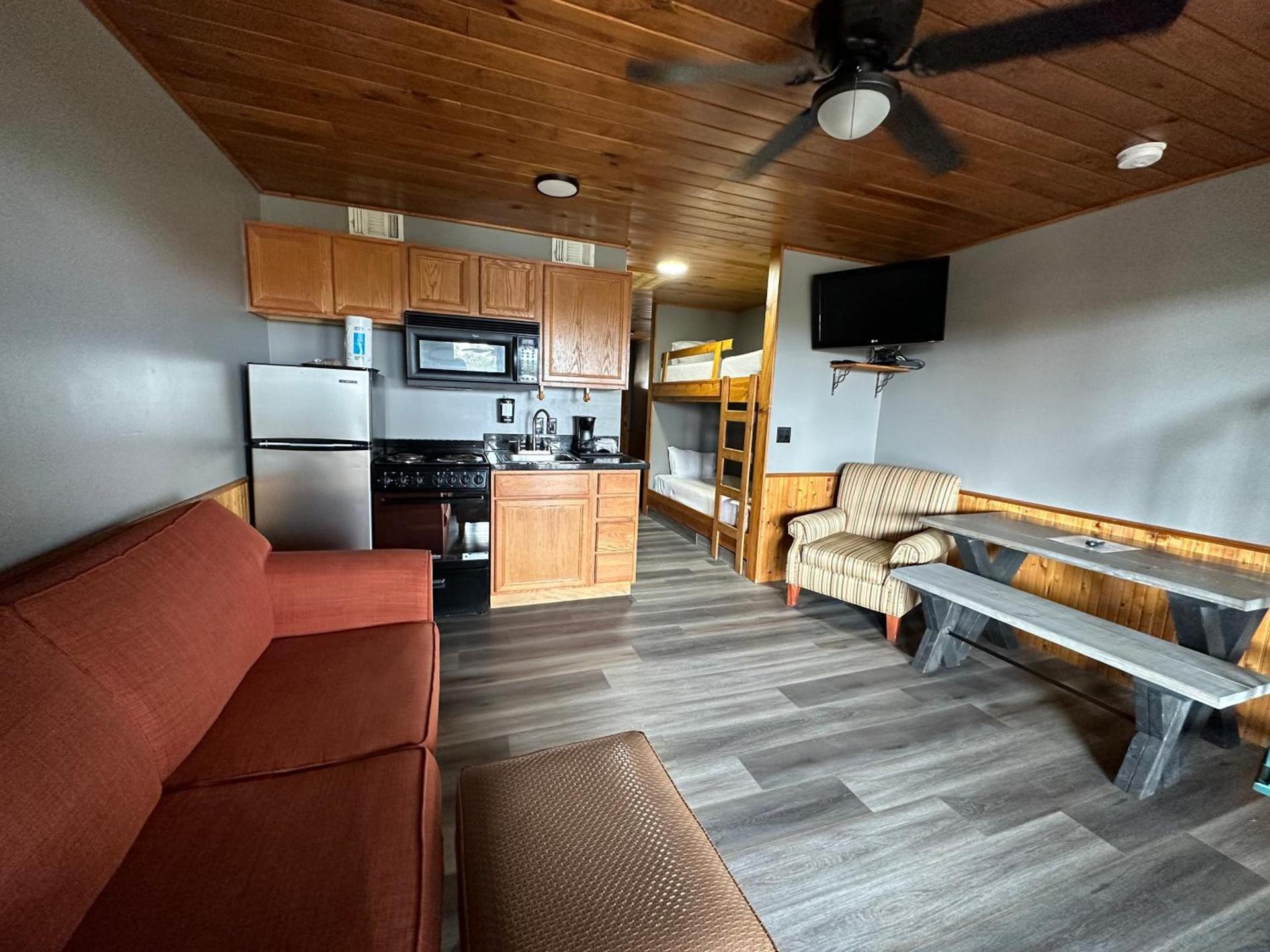 Canyon Lakeview Resort photo 38