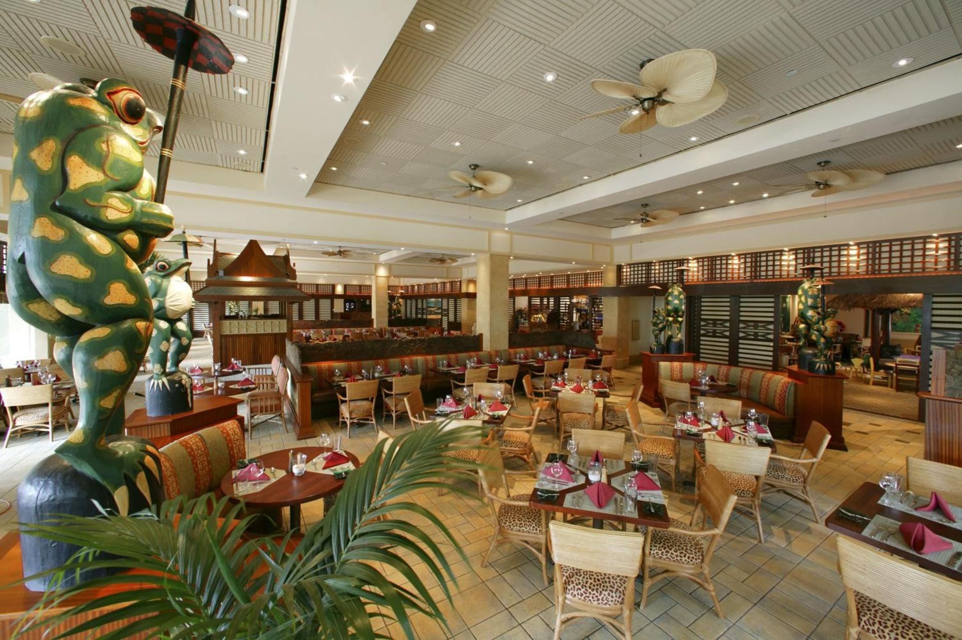 Universal's Loews Royal Pacific Resort photo 15