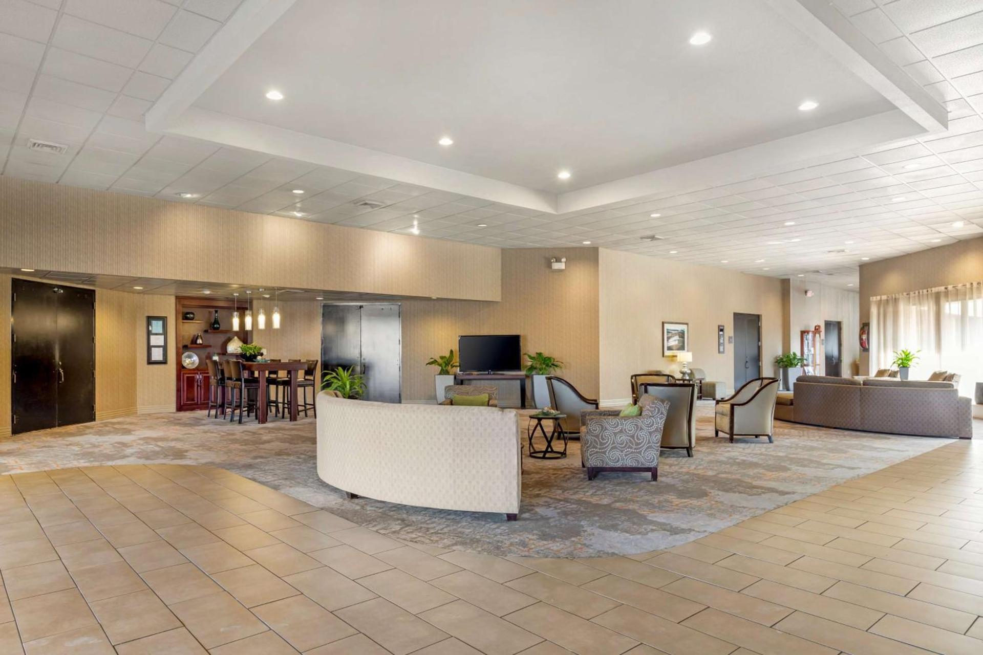 Best Western Plus Madison-Huntsville Hotel photo 29