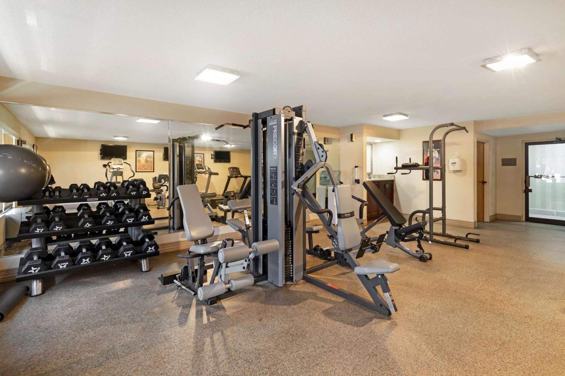 Best Western Plus Madison-Huntsville Hotel photo 34