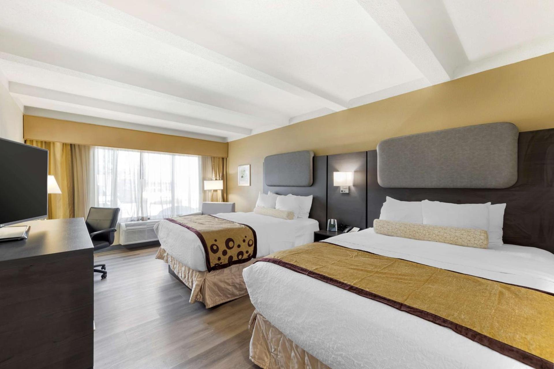 Best Western Plus Madison-Huntsville Hotel photo 3