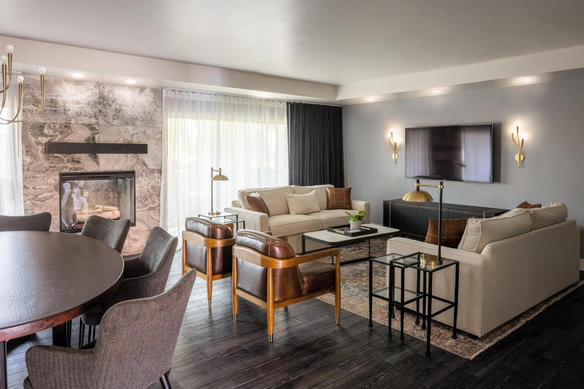 Crowne Plaza Phoenix - Chandler Golf Resort by IHG photo 4