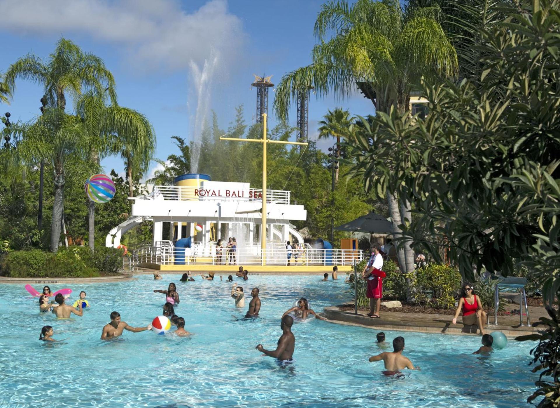 Universal's Loews Royal Pacific Resort photo 5