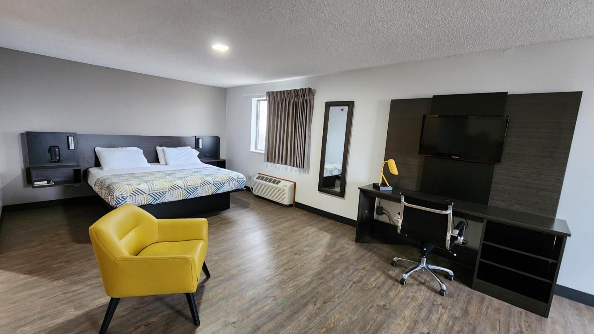 Motel 6-Kewanee, IL photo 8