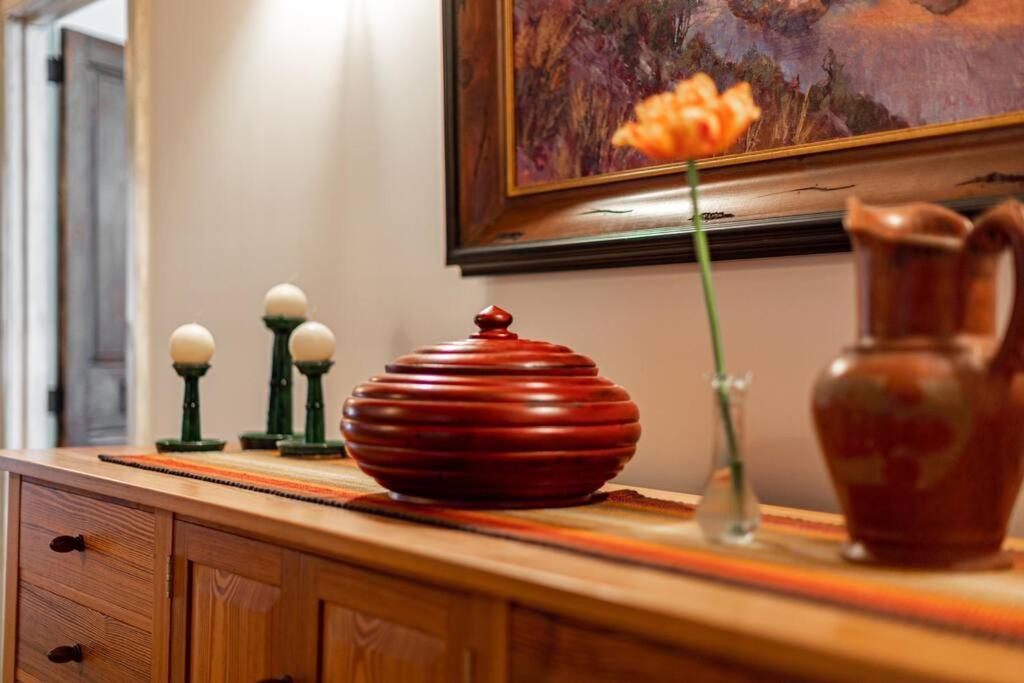 The Mohawk Valley House - 4 suite boutique hotel photo 58