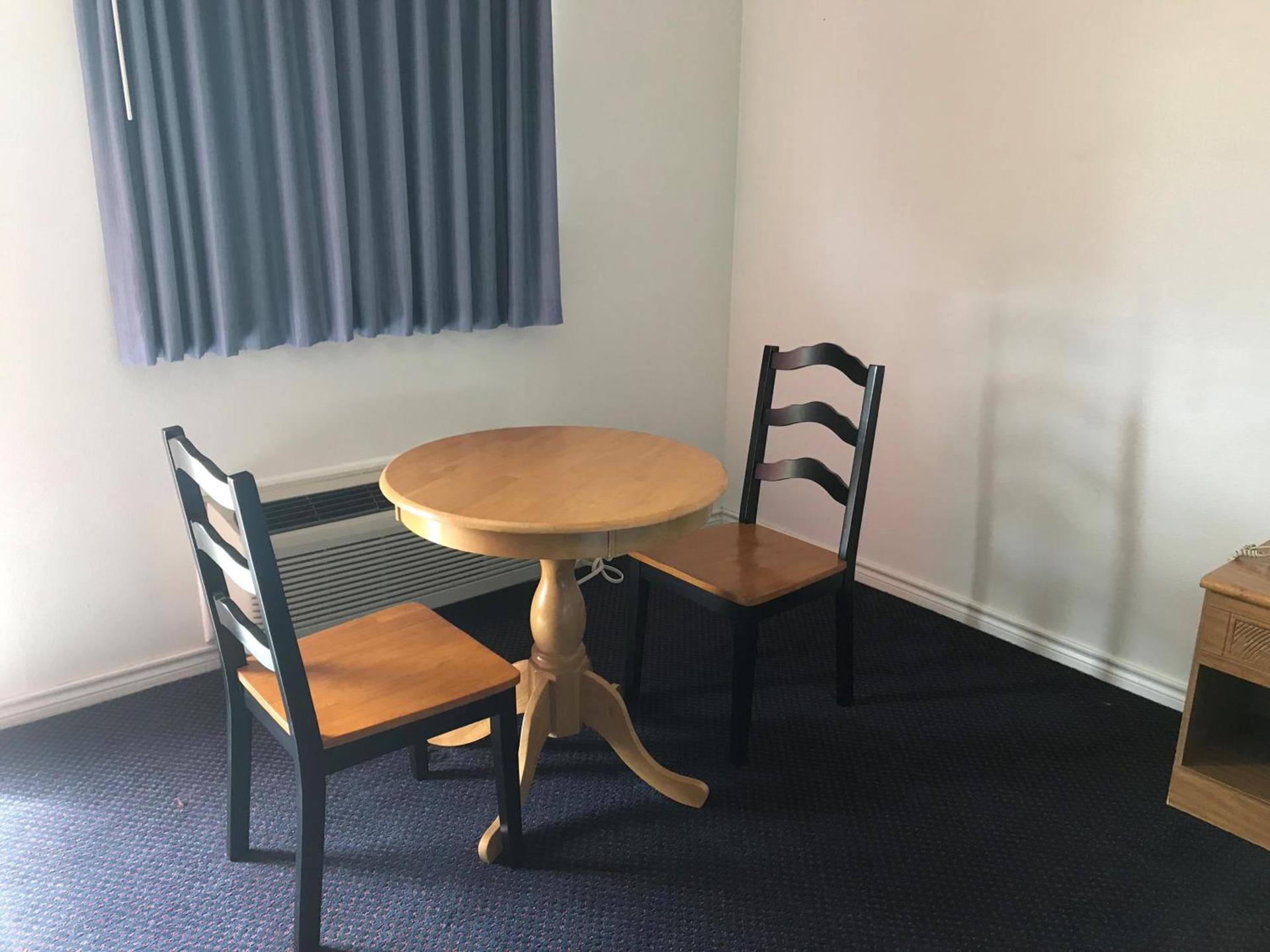Luxury Inn photo 20