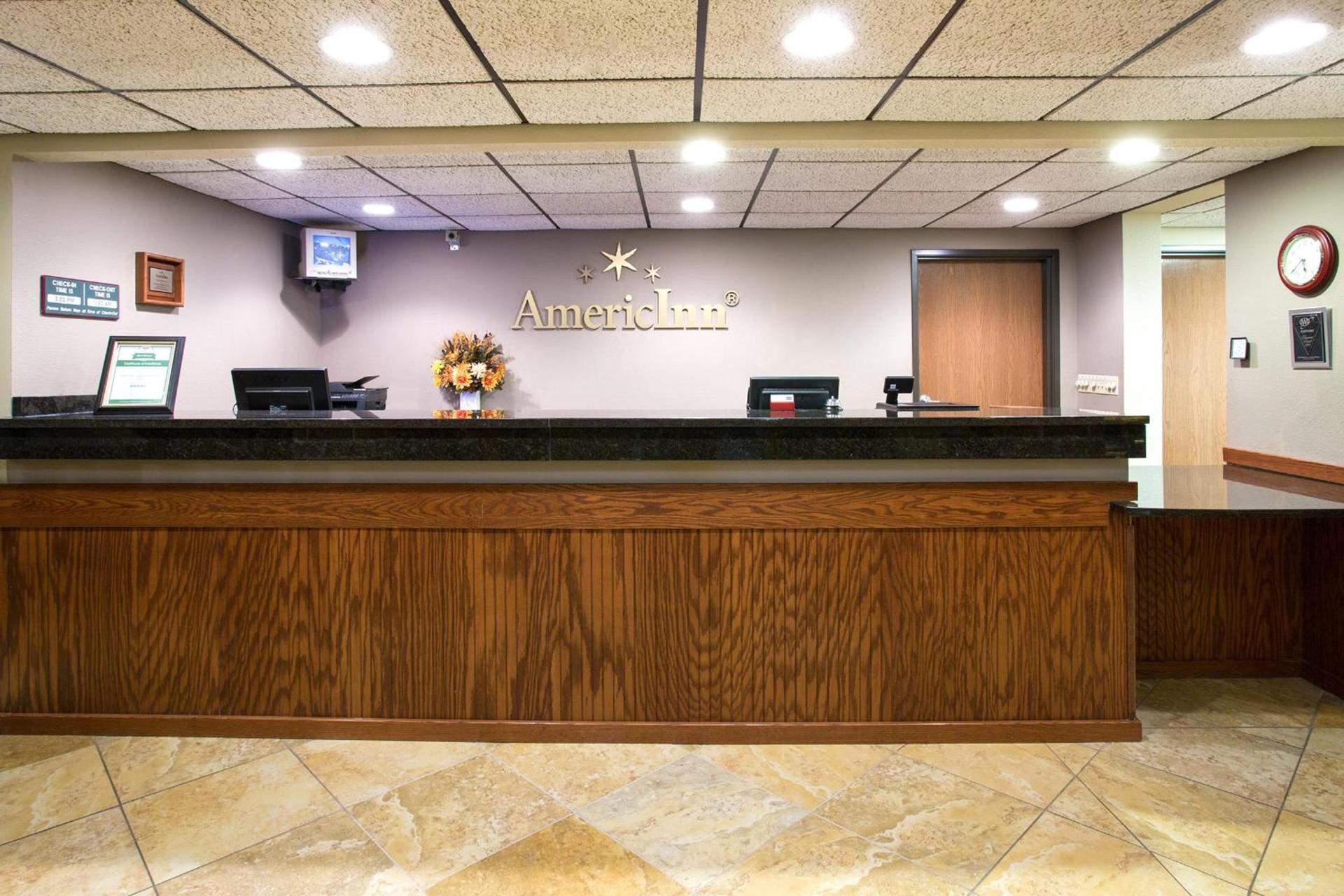 AmericInn by Wyndham New London photo 47