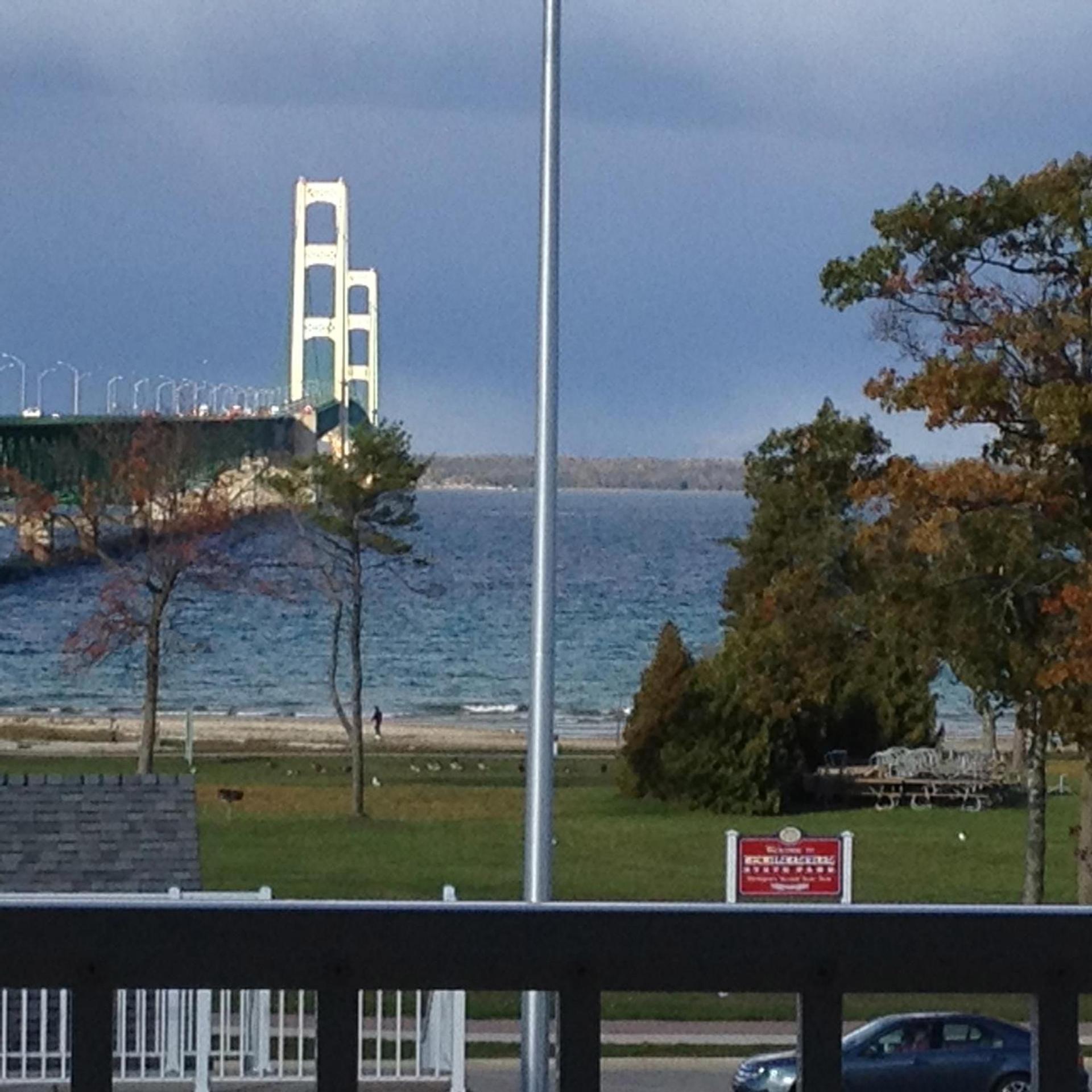 Parkside Inn Bridgeview photo 17