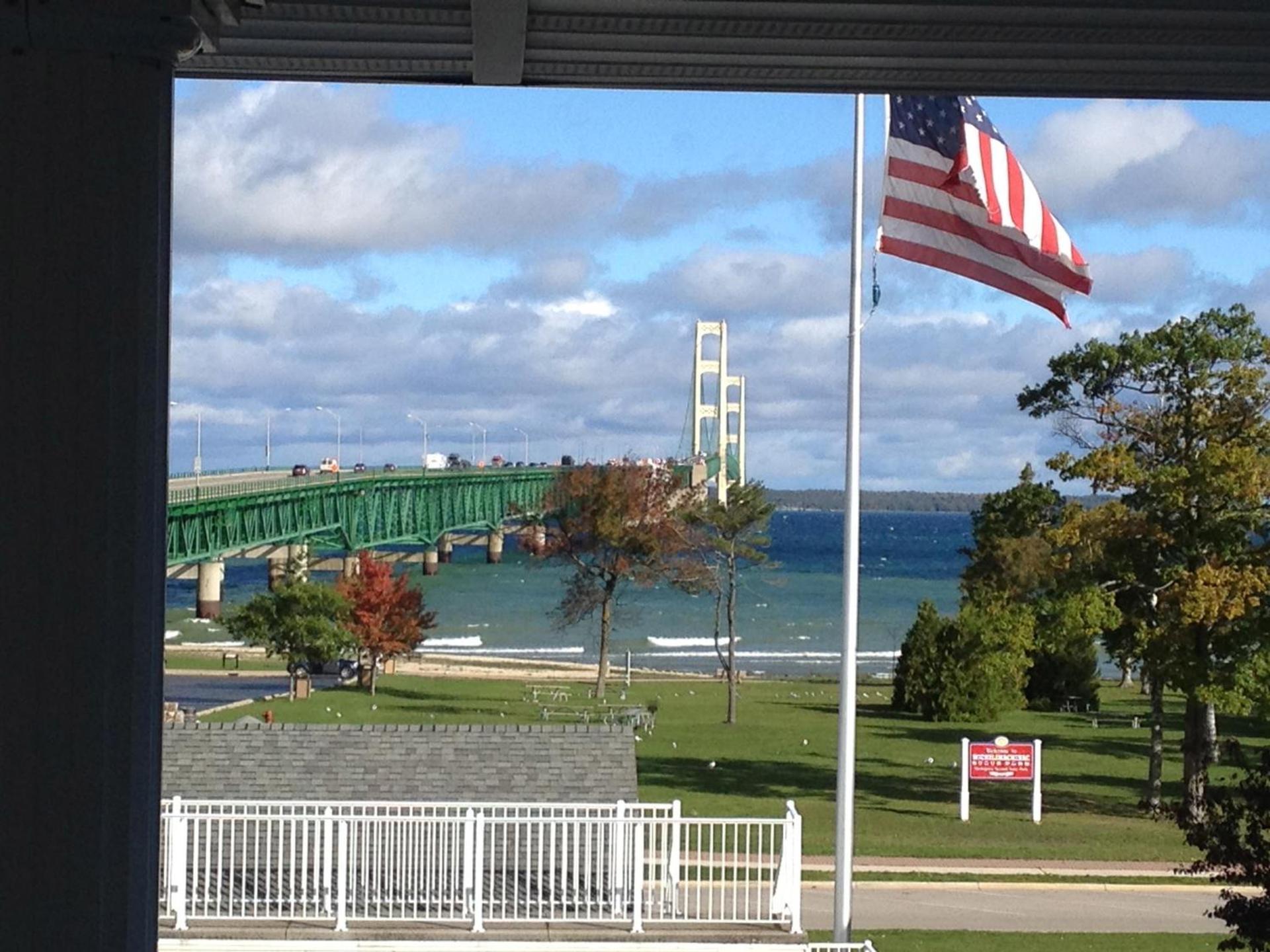 Parkside Inn Bridgeview photo 18
