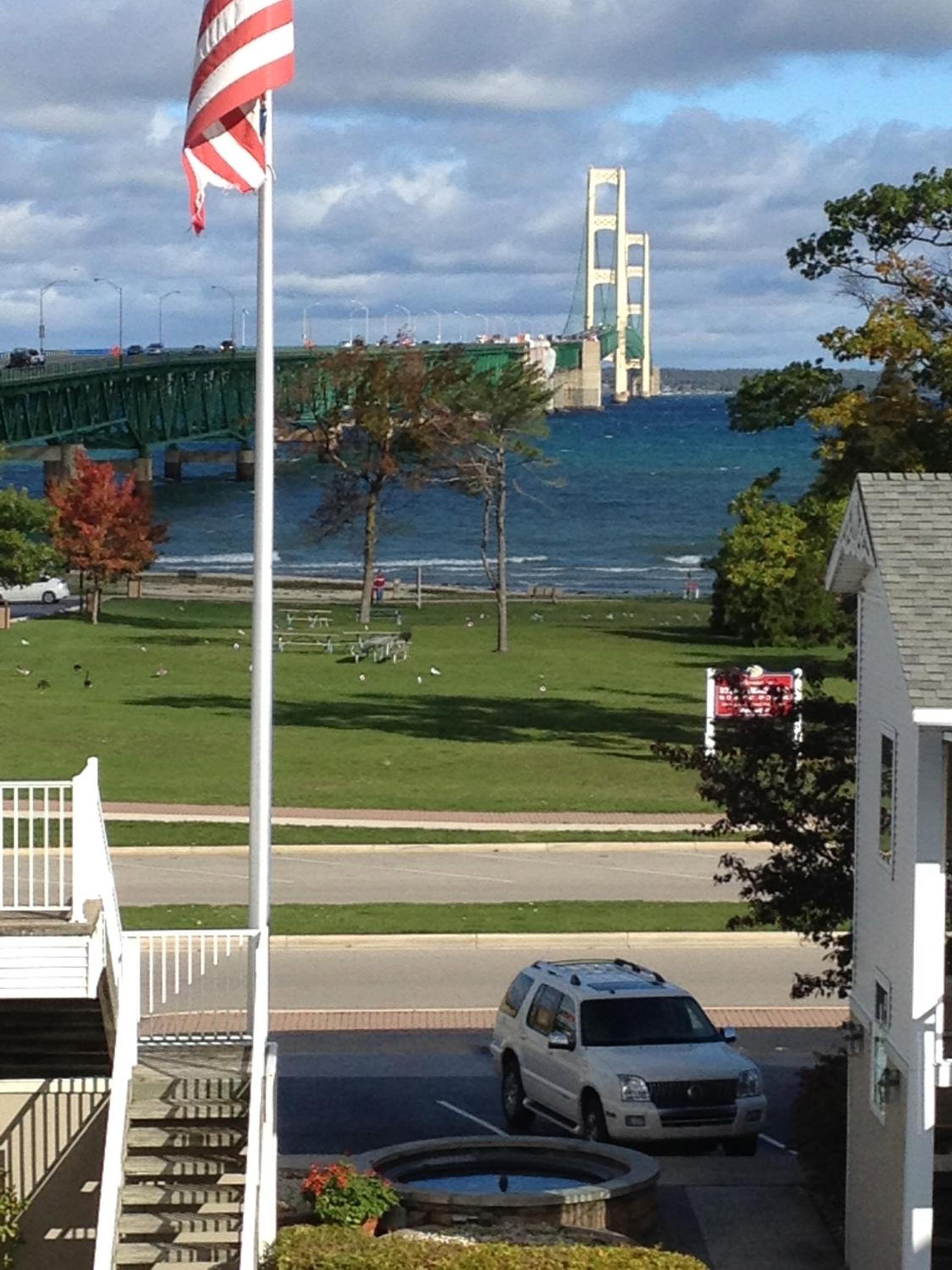 Parkside Inn Bridgeview photo 23