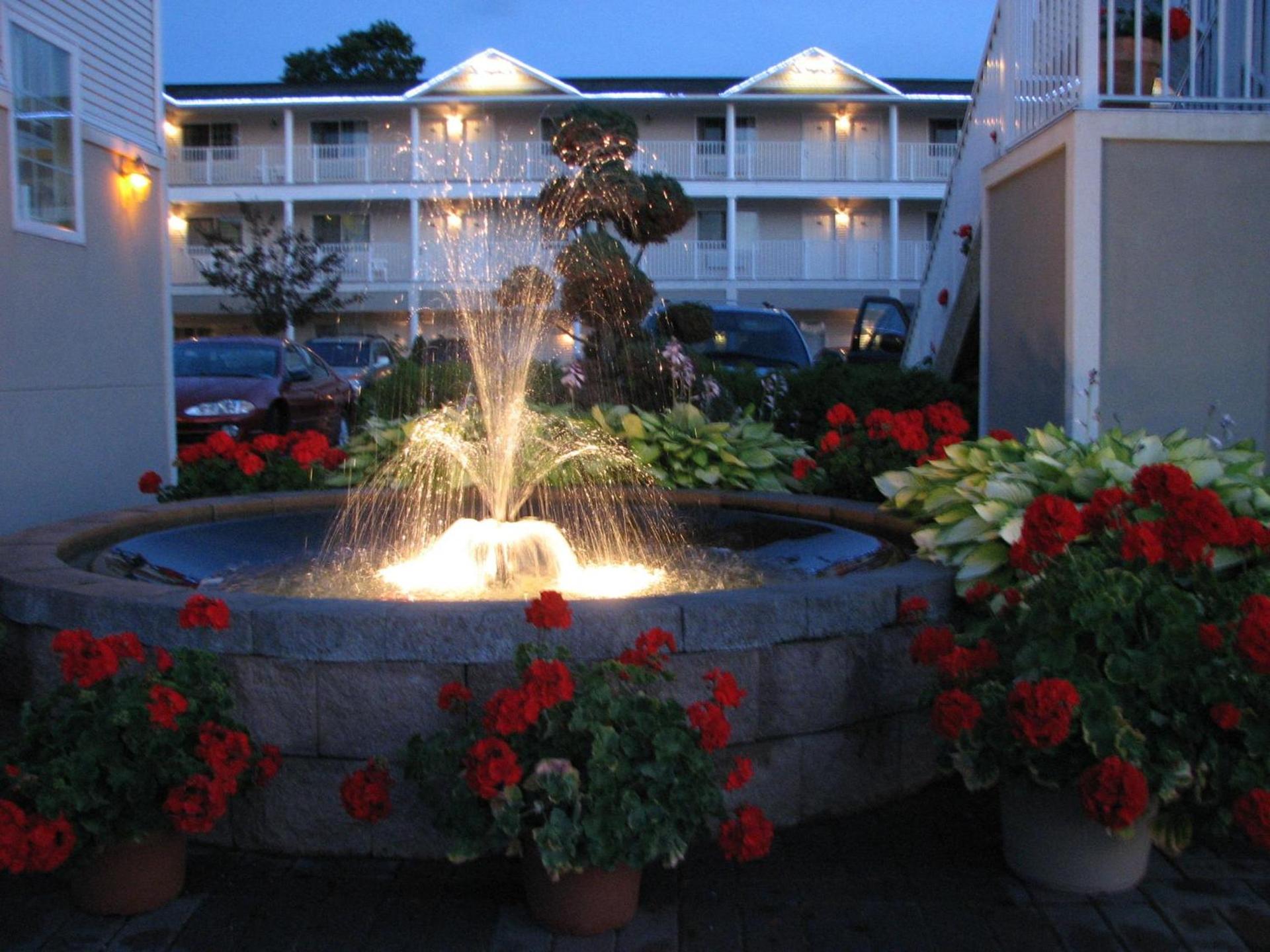 Parkside Inn Bridgeview photo 8