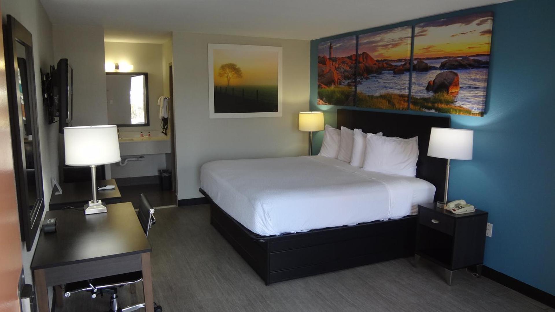 Days Inn by Wyndham Hernando photo 21