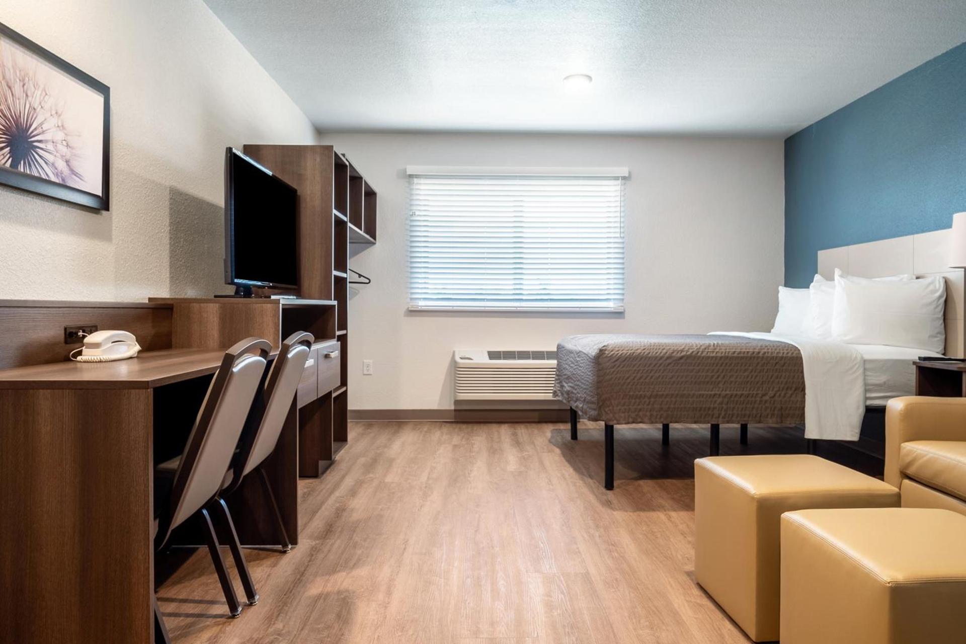 WoodSpring Suites Jacksonville - South photo 34