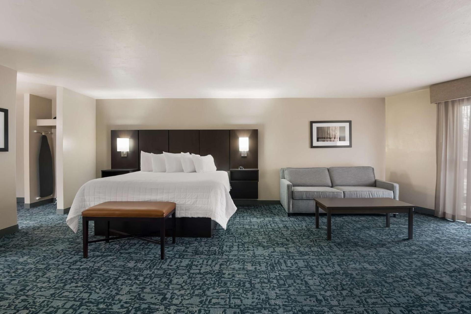 Best Western New Oregon Motel photo 29