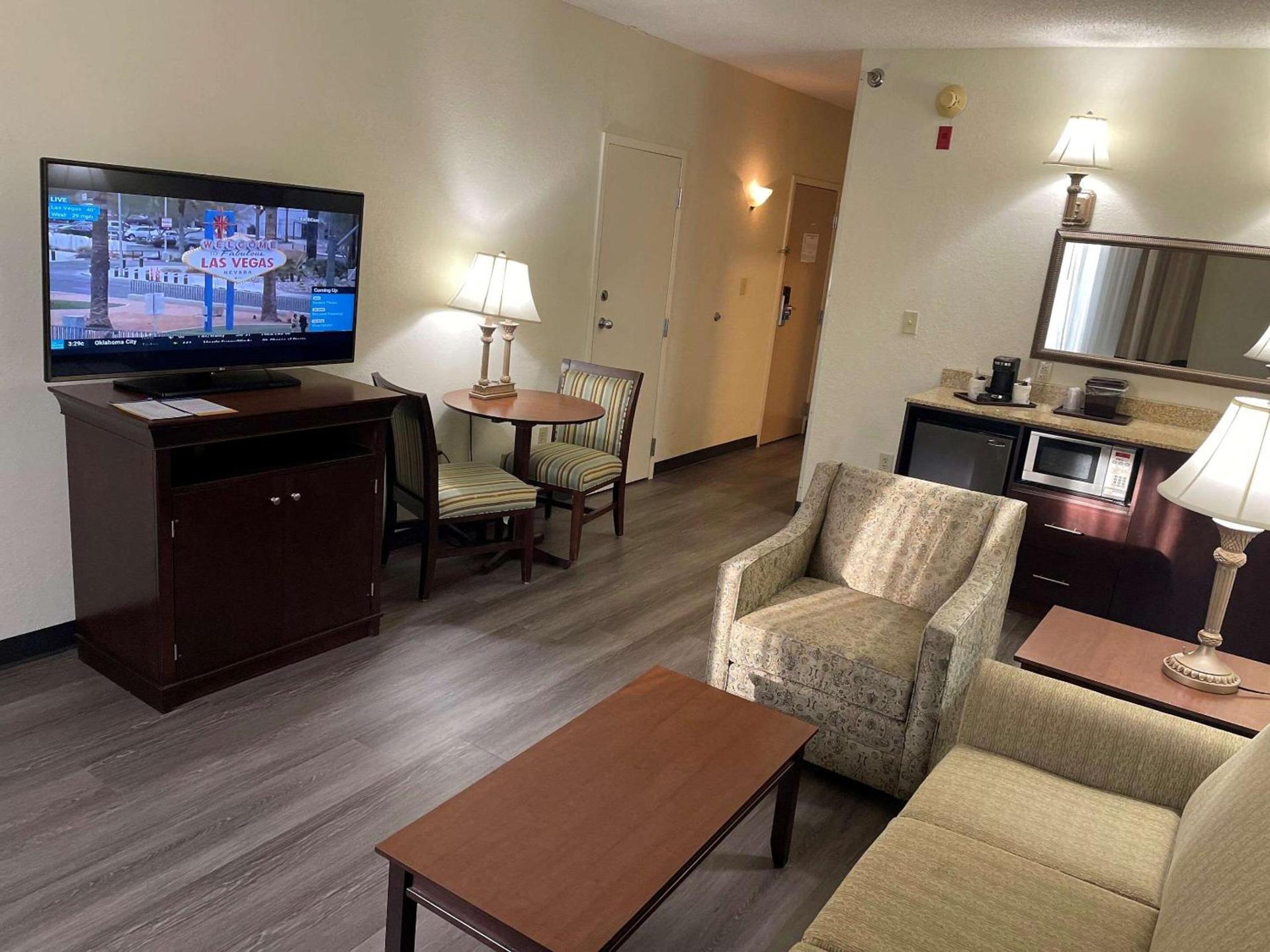Comfort Inn Pinehurst - Southern Pines photo 38