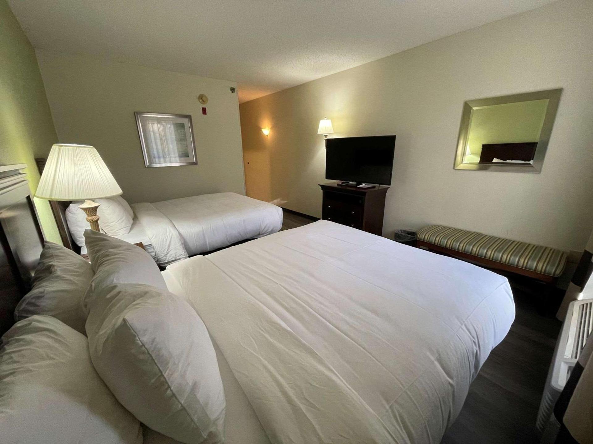 Comfort Inn Pinehurst - Southern Pines photo 41