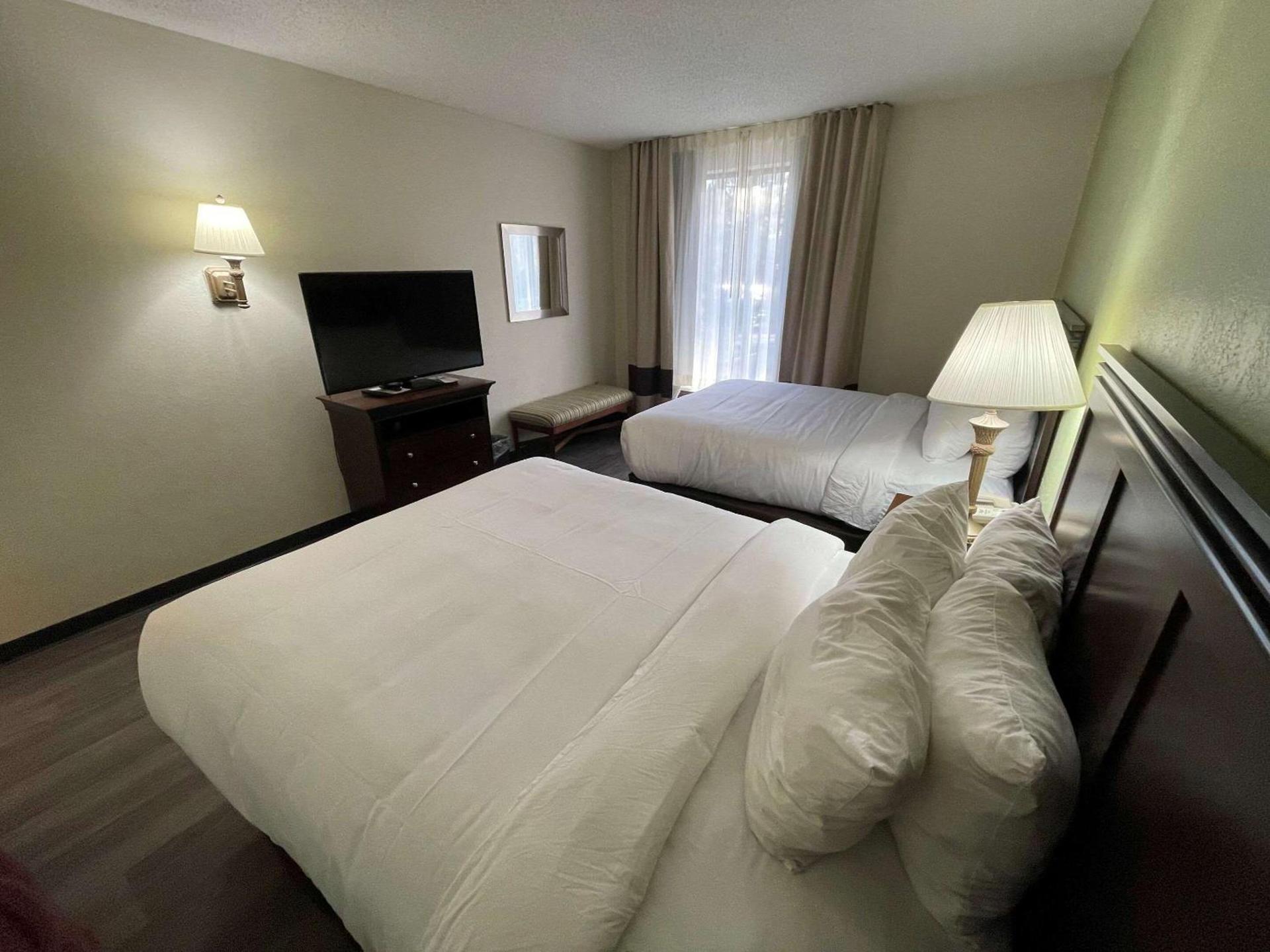 Comfort Inn Pinehurst - Southern Pines photo 42