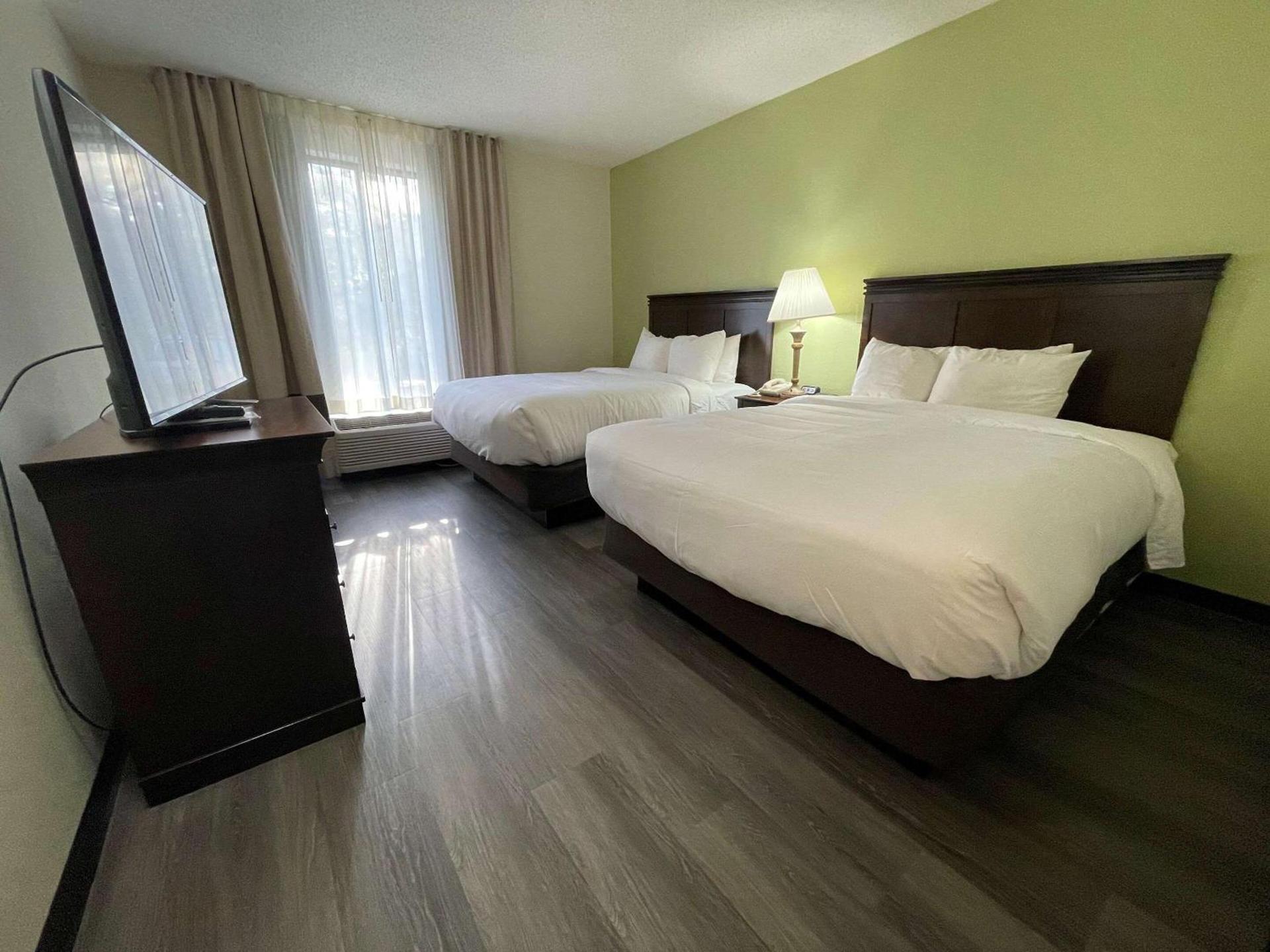 Comfort Inn Pinehurst - Southern Pines photo 43
