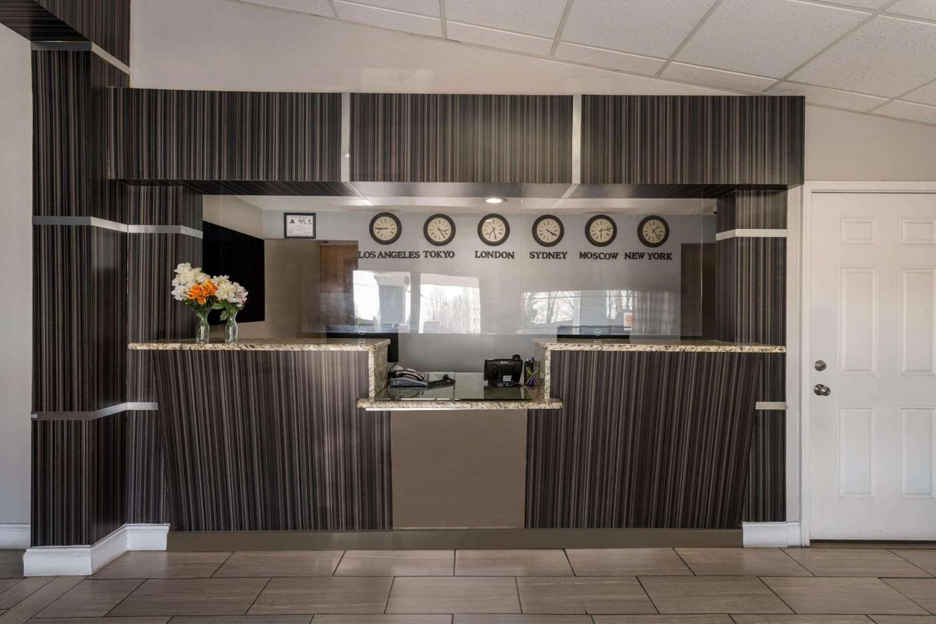 Rodeway Inn Charlotte Airport Area photo 6