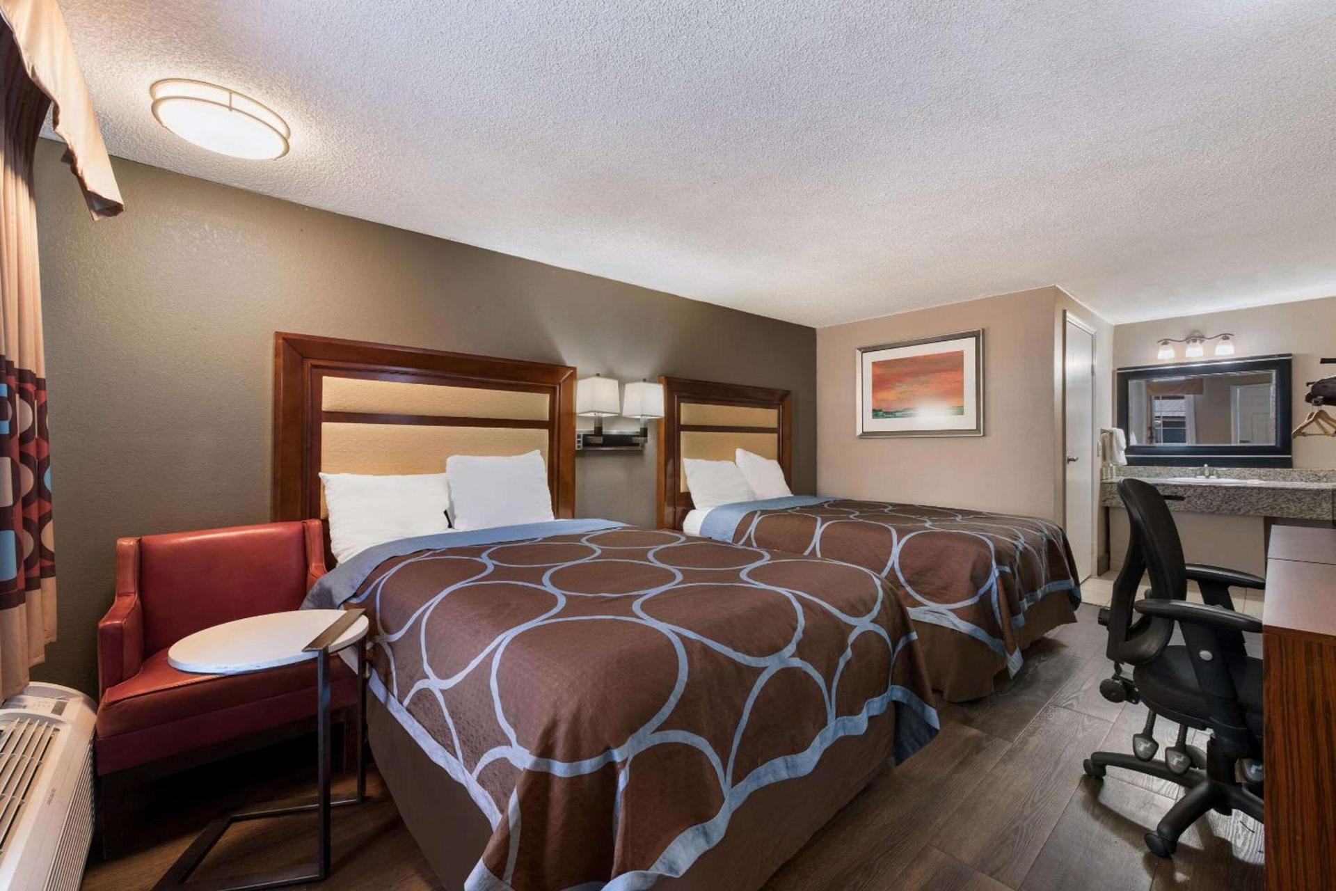 Rodeway Inn Charlotte Airport Area photo 9