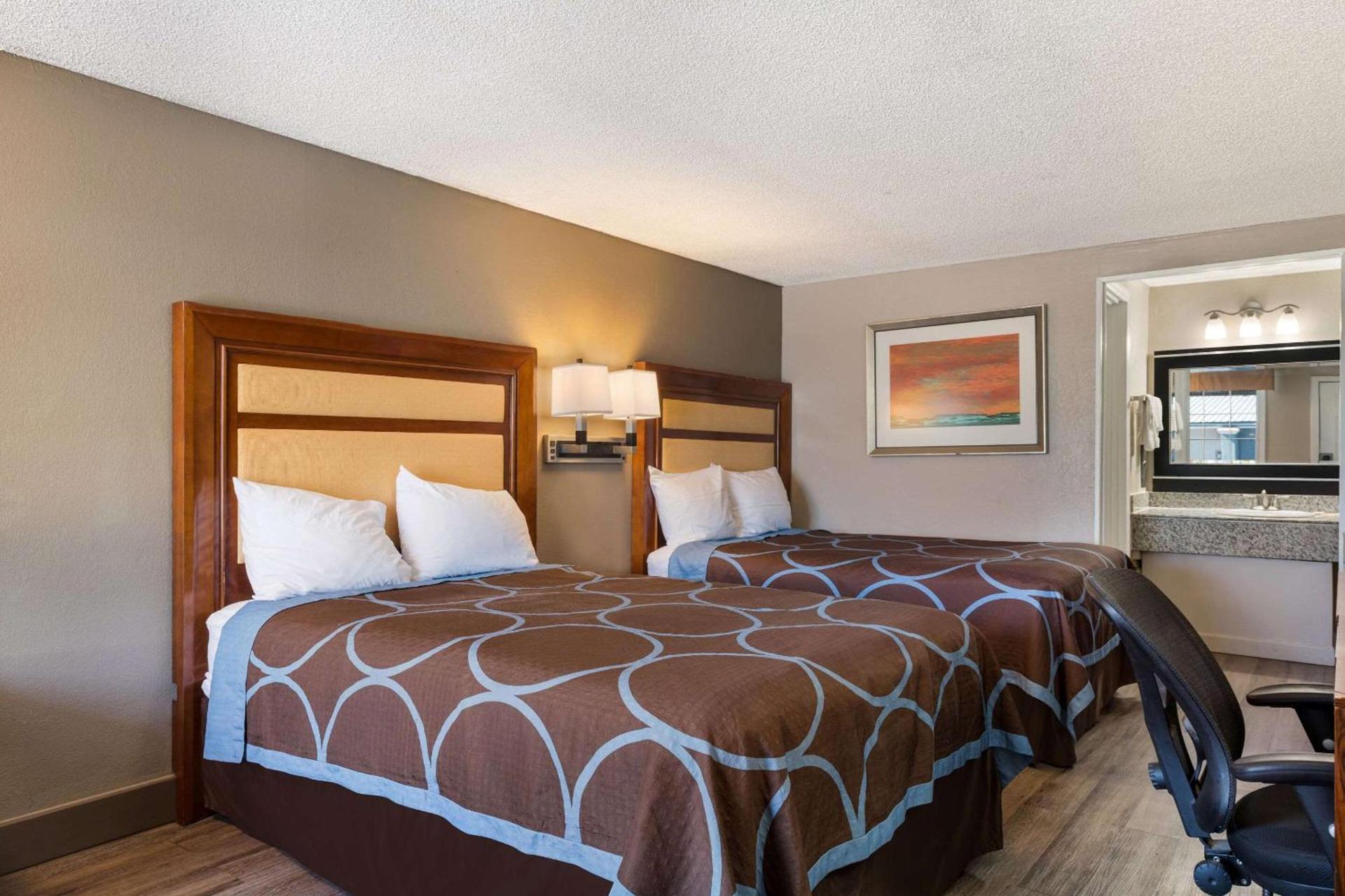 Rodeway Inn Charlotte Airport Area photo 18