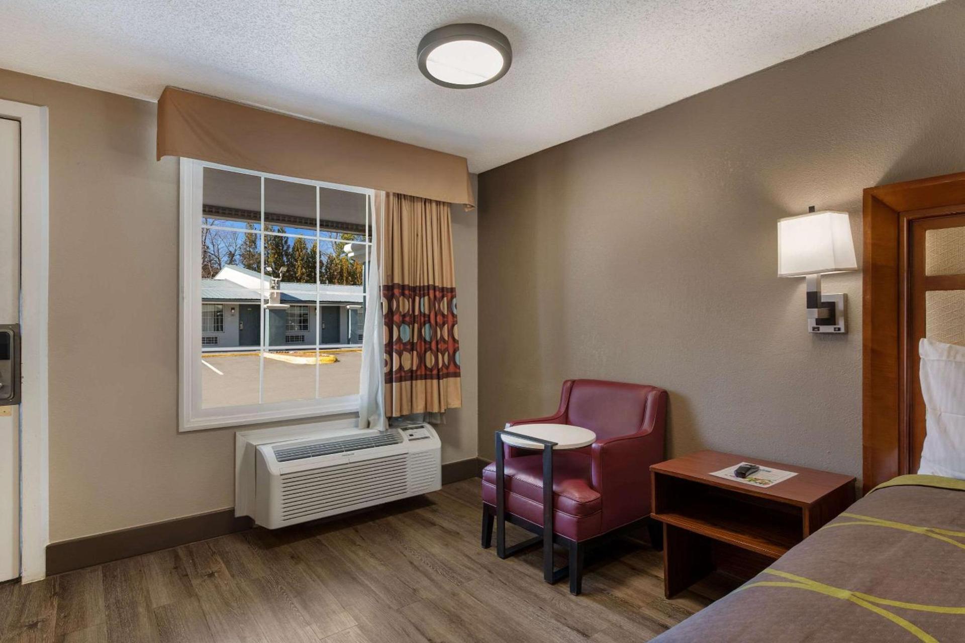 Rodeway Inn Charlotte Airport Area photo 27