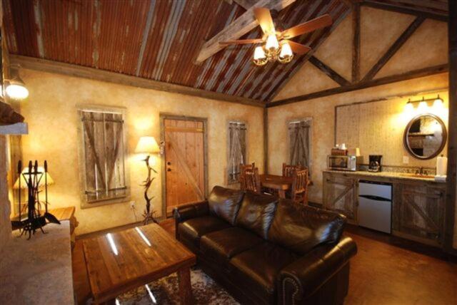 Country Inn Cottages photo 10