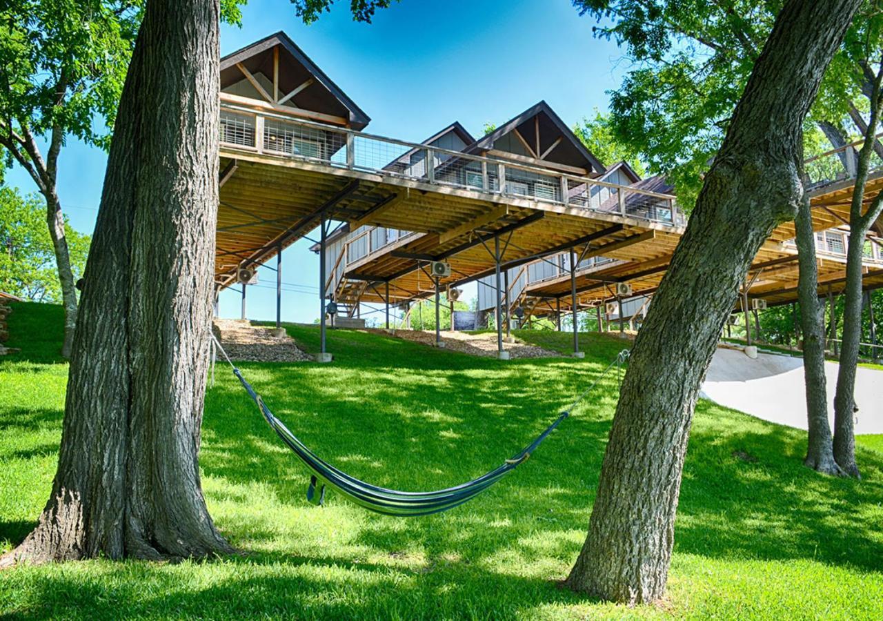Treetop River Cabins on the Guadalupe River photo 32