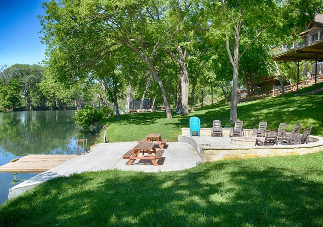 Treetop River Cabins on the Guadalupe River photo 6