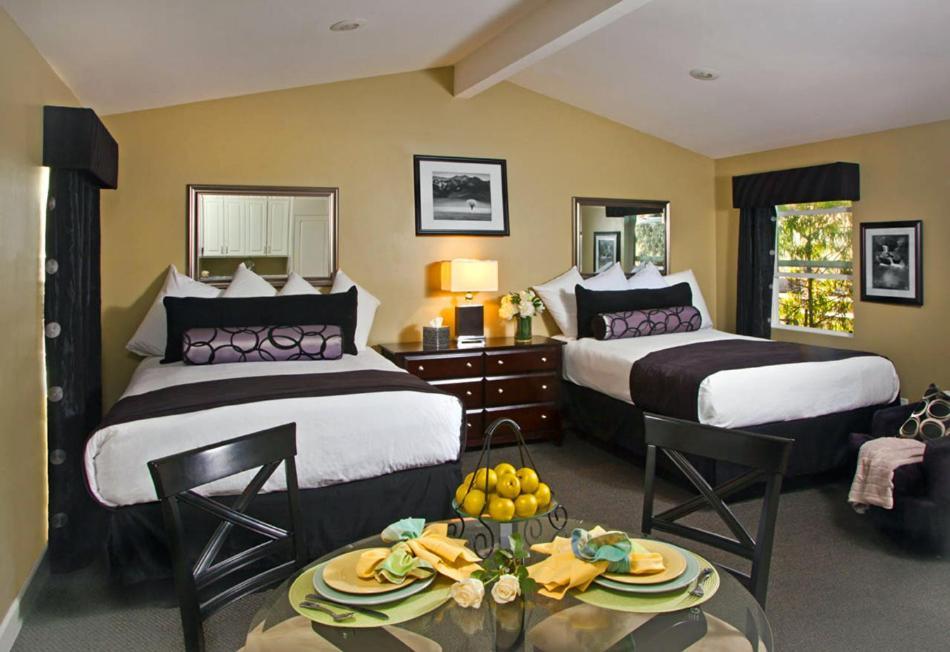 Monterey Peninsula Inn photo 23