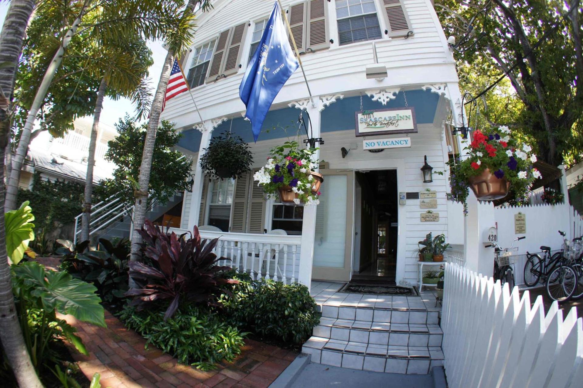 Seascape Tropical Inn photo 56